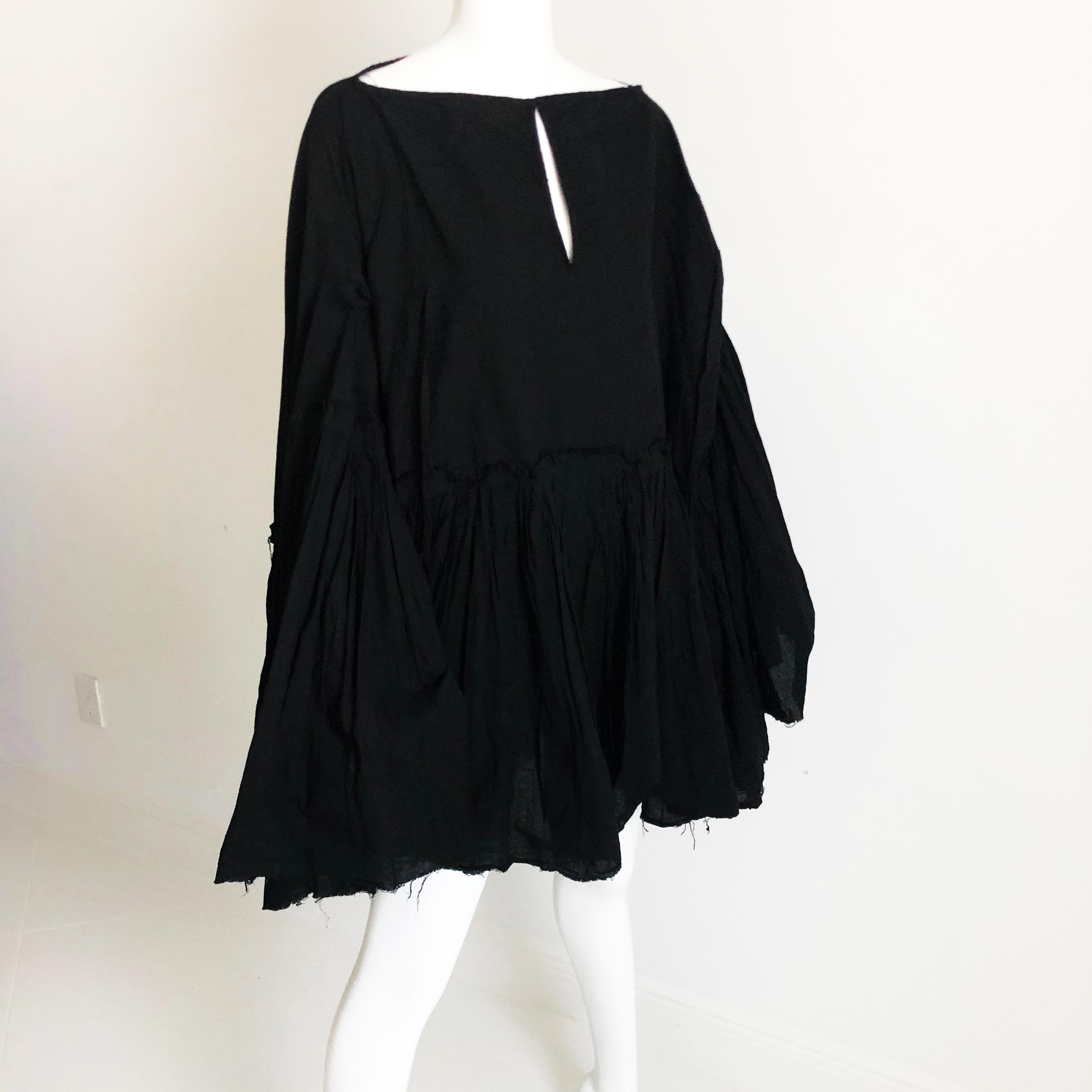 Junya Watanabe Black Ruffle Poncho Comme des Garçons M   In Good Condition For Sale In Port Saint Lucie, FL