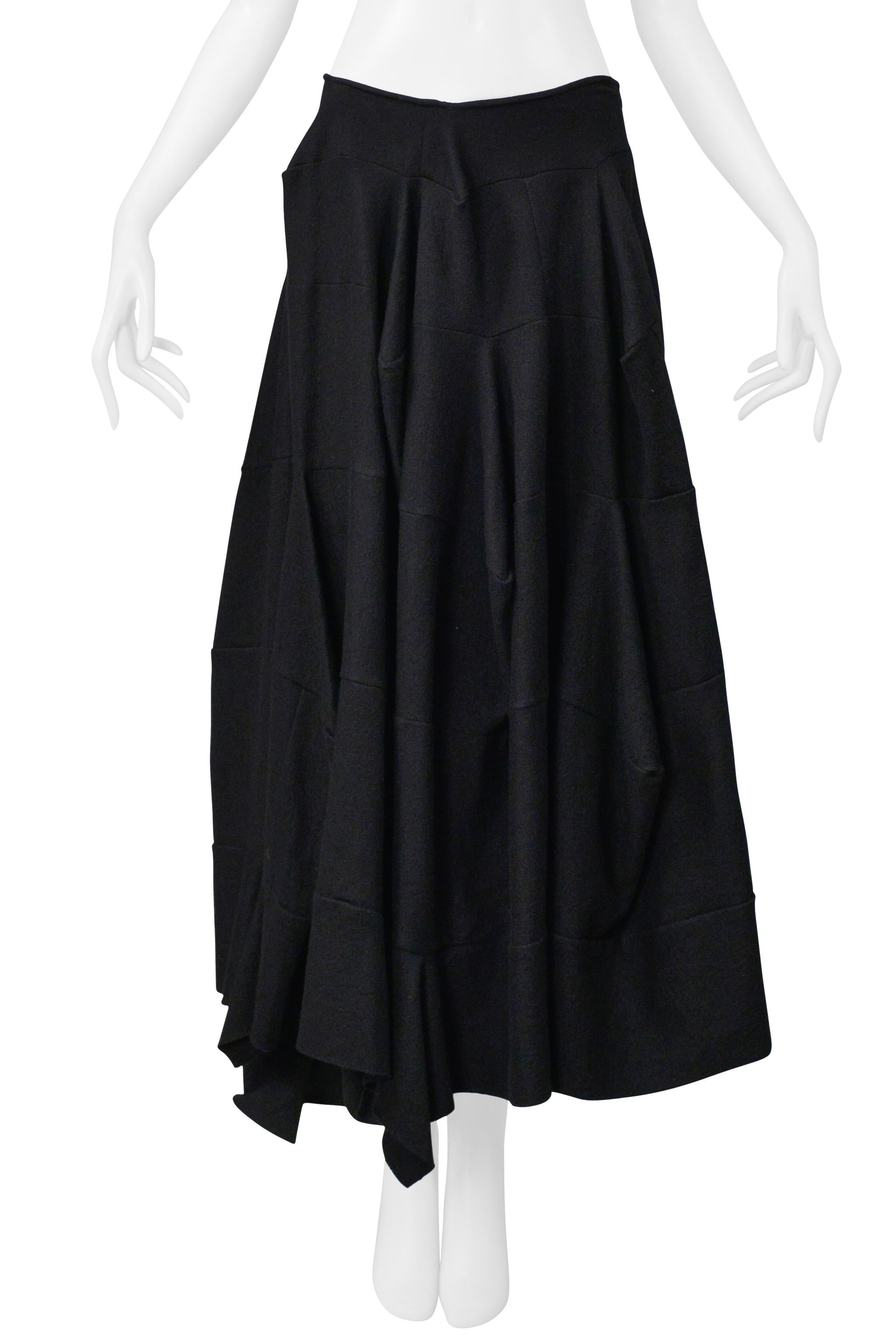 Junya Watanabe Langer Ballonrock aus schwarzer Wolle 1999-2000 Damen im Angebot