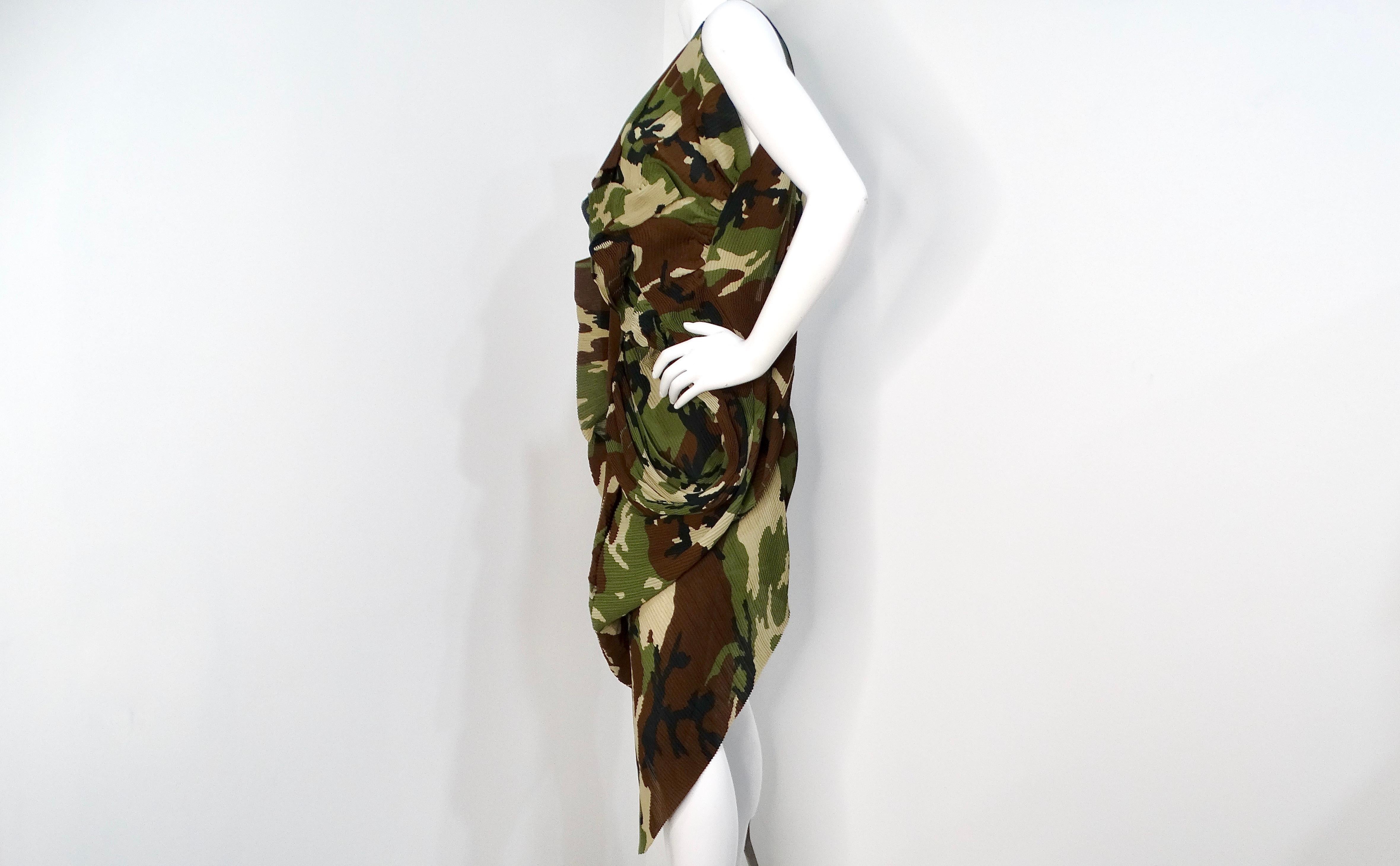 Junya Watanabe CDG 2010 Runway Green Camo Print Pleated Asymmetrical Dress In Good Condition In Scottsdale, AZ