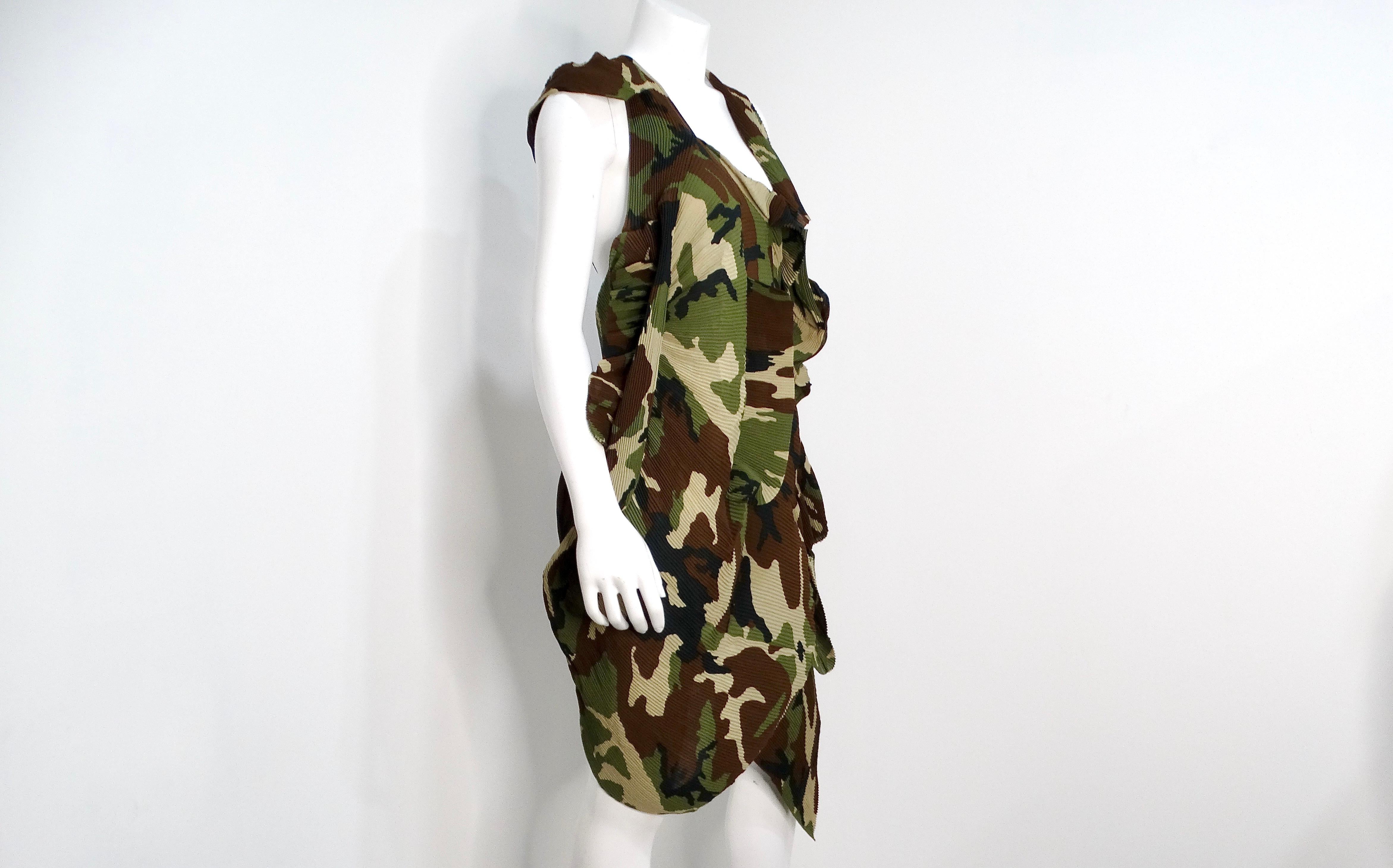 Junya Watanabe CDG 2010 Runway Green Camo Print Pleated Asymmetrical Dress 4