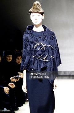 Junya Watanabe Comme des Garçons, Herbst 1999: Bluse mit Metallringen, Laufsteg