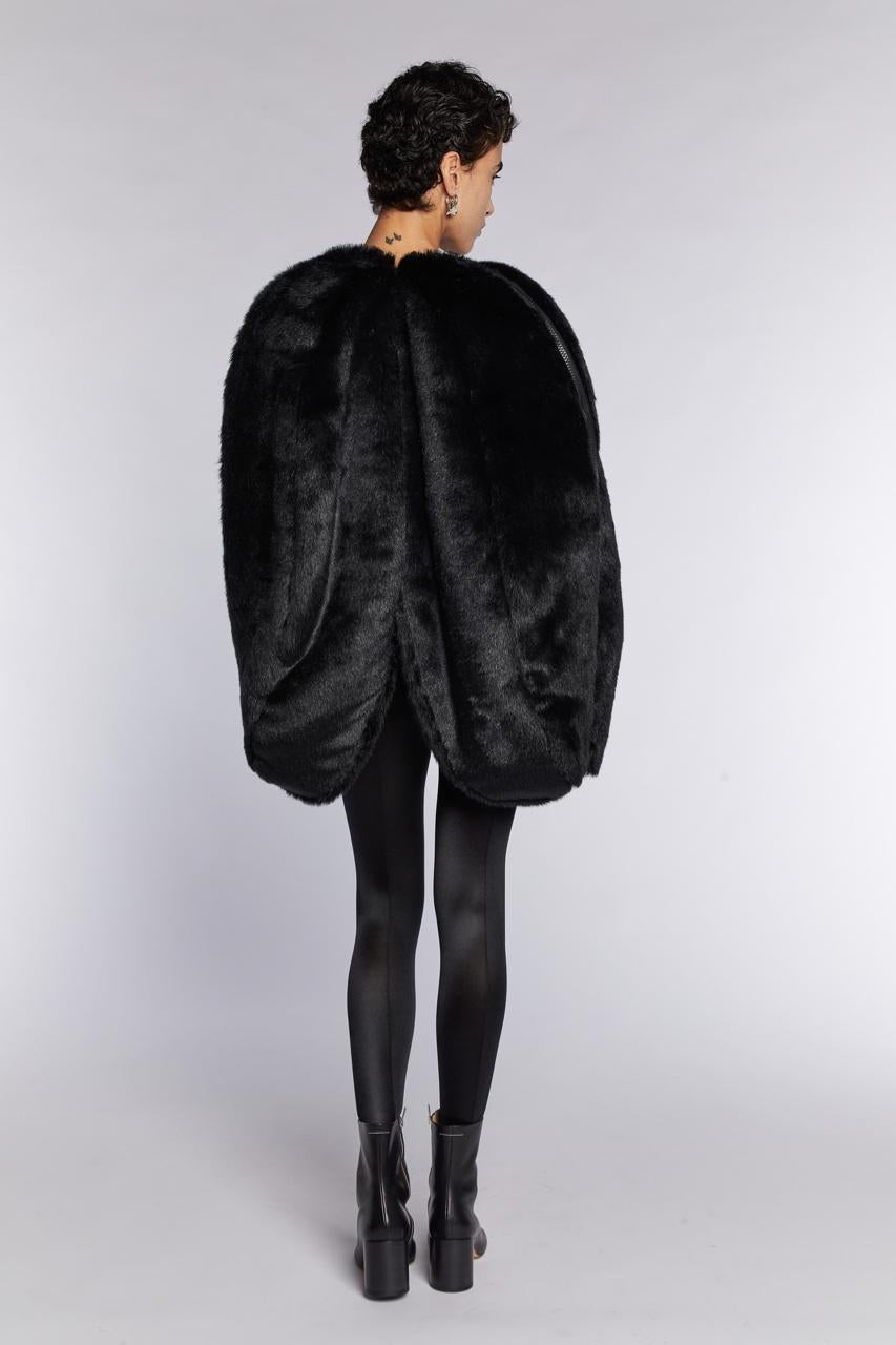 Junya Watanabe Comme des Garçons Faux Fur Cape A/W 2017 4