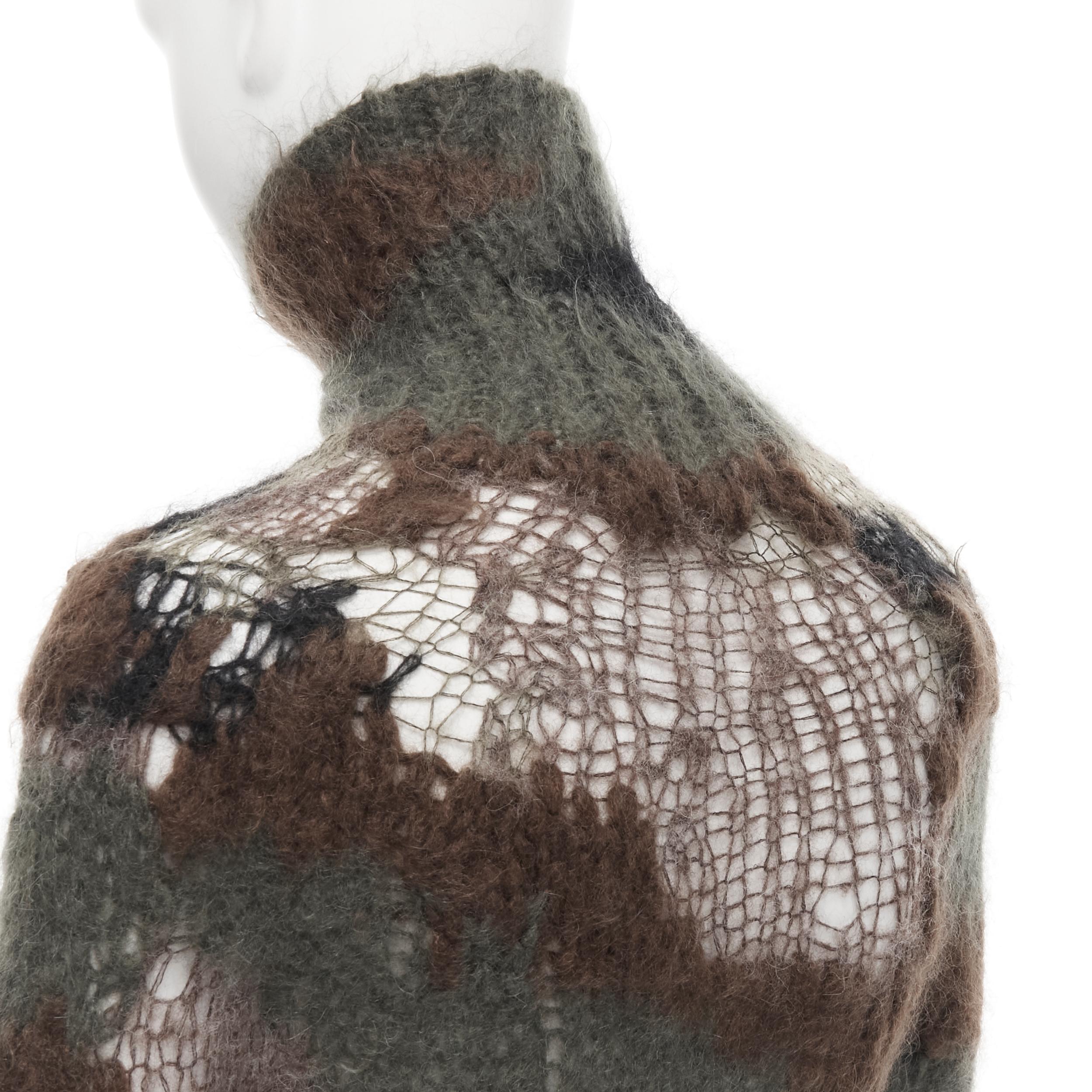 JUNYA WATANABE Pullover aus losem Strick mit grünem und braunem Camouflage-Muster S im Angebot 2