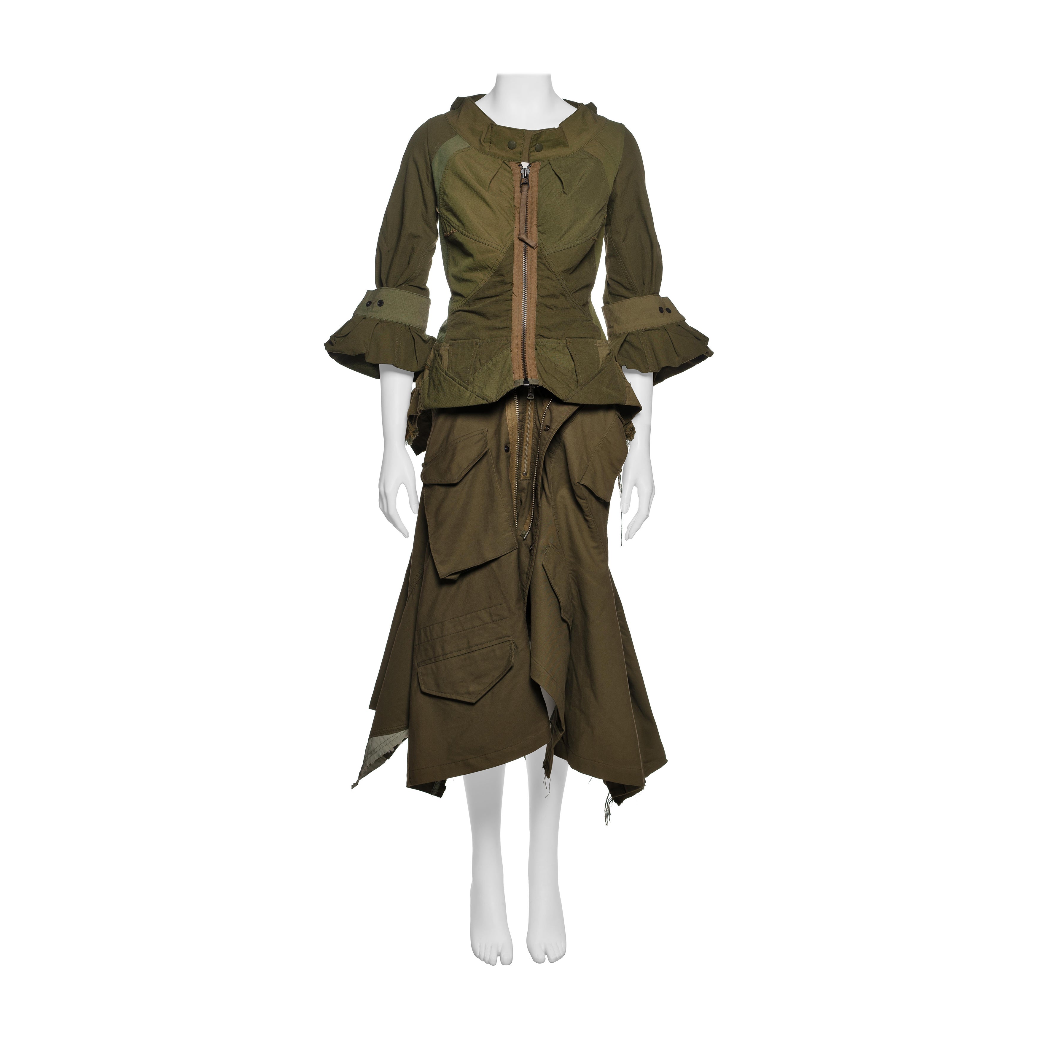 Junya Watanabe Olive Dekonstruierte Schößchenjacke und Rock Ensemble aus Schößchen, H/Winter 2006 im Angebot