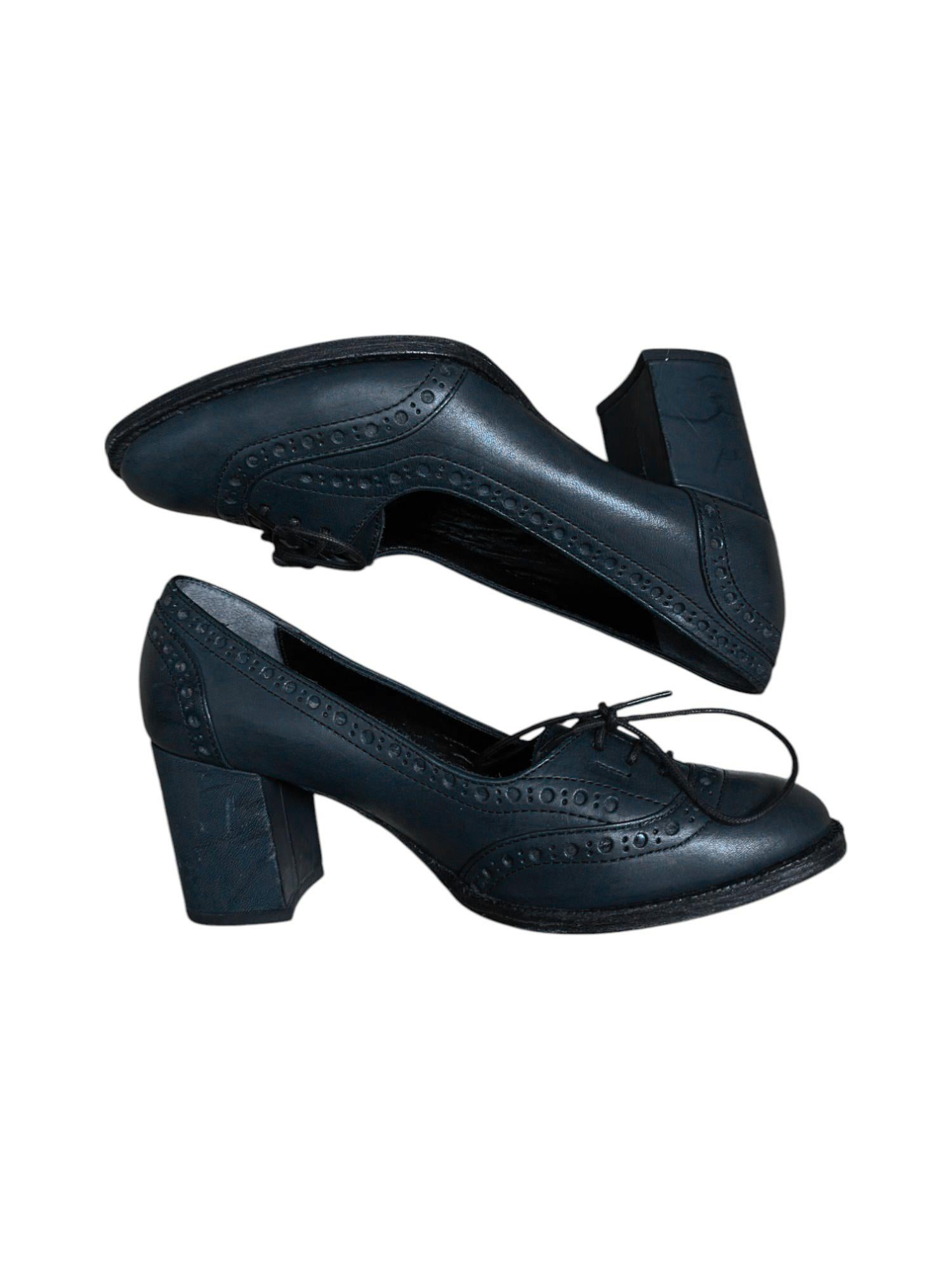 Junya Watanabe S/S 2012 Leder geschnürte schwarze Pumps