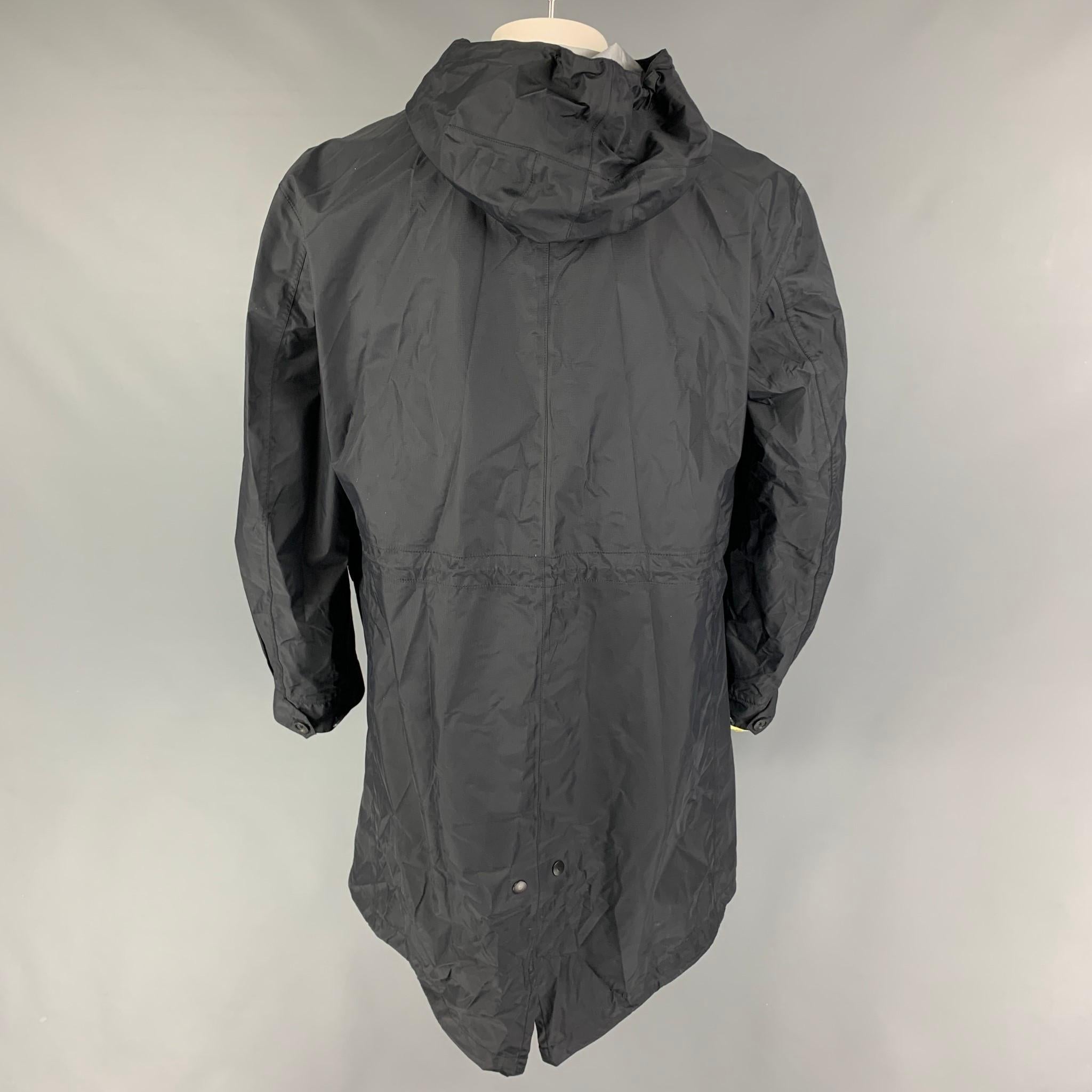 JUNYA WATANABE Size M Black Nylon Gore-Tex Parka Coat In Good Condition In San Francisco, CA