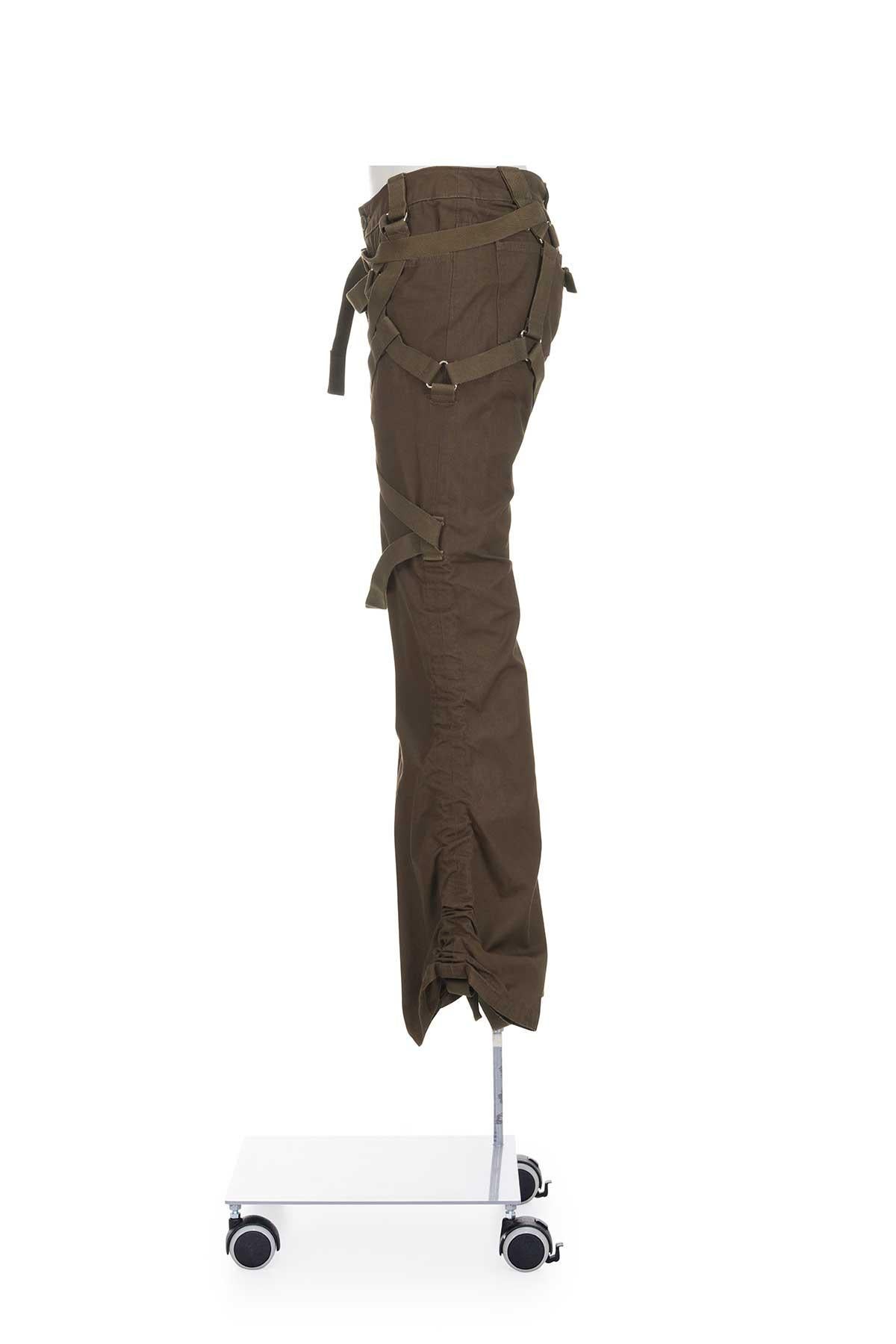 Pantalones de tirantes cónicos Primavera Verano 2003 de Junya Watanabe
100% algodón