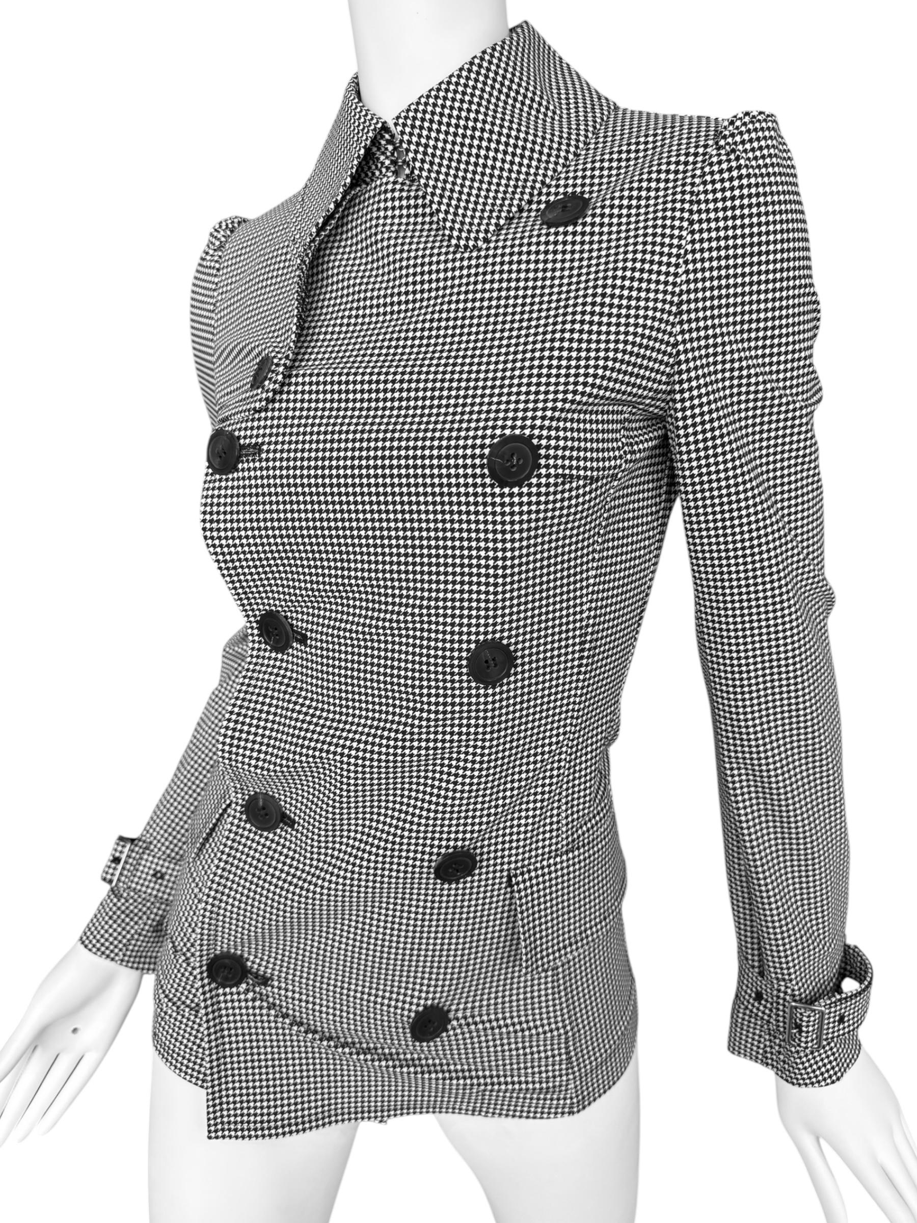 Junya Watanabe ss2010 BLACK & WHITE HOUNDSTOOTH DOUBLE BREASTED TRENCH JACKET Excellent état - En vente à PARIS, FR