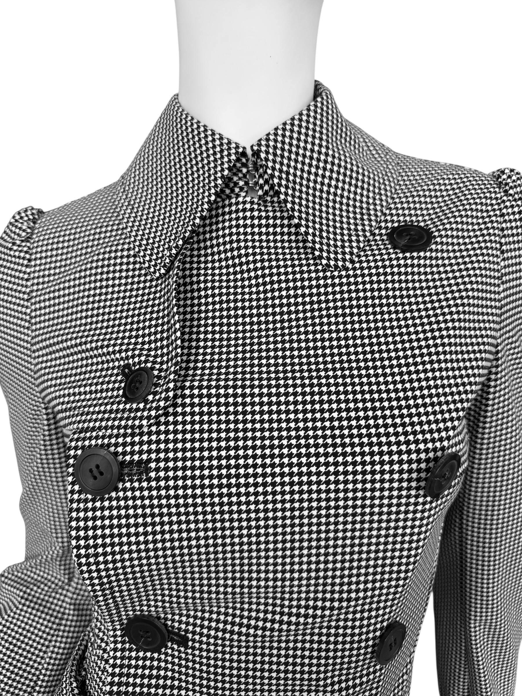 Junya Watanabe ss2010 BLACK & WHITE HOUNDSTOOTH DOUBLE BREASTED TRENCH JACKET en vente 1