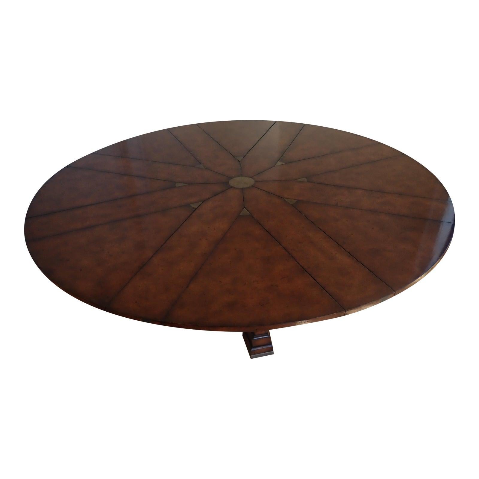 Jupe Style Round Dining Table