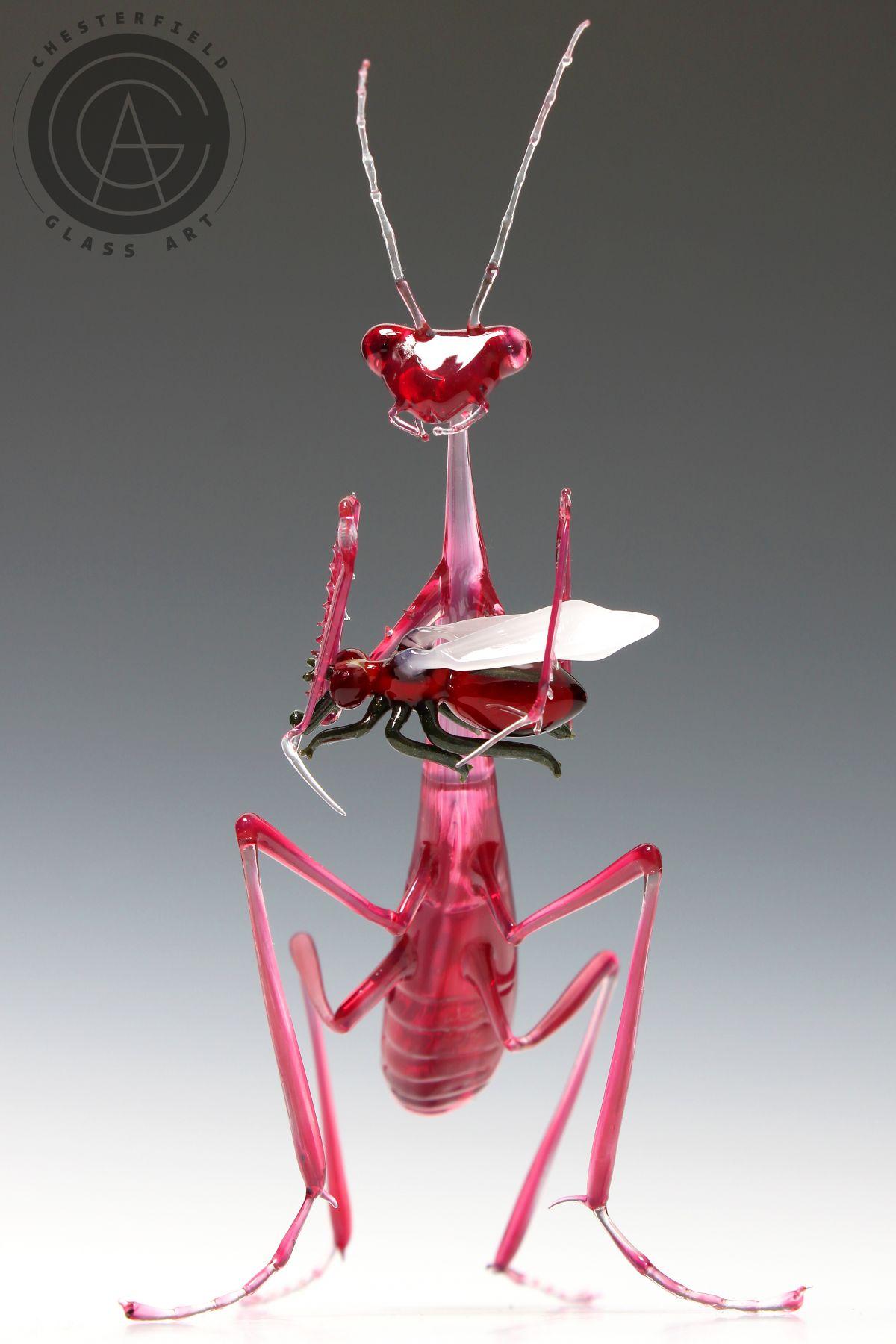 Pink Preying Mantis - Sculpture by Jupiter Nielsen and Wesley Fleming