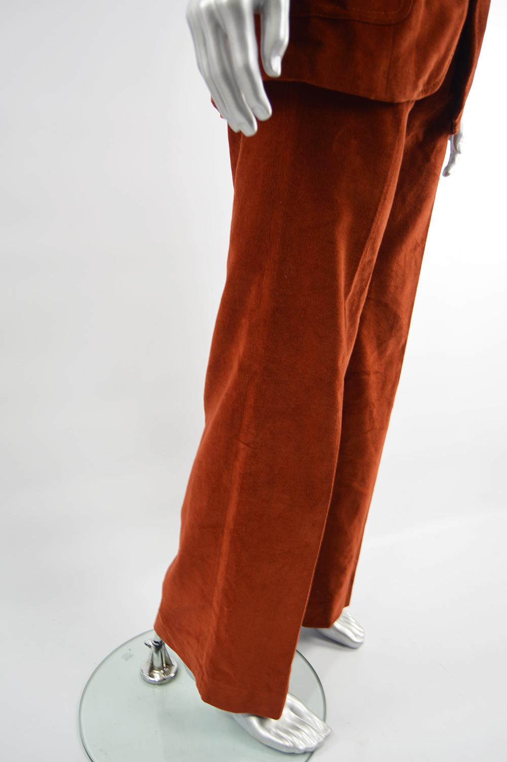Jupiter Paris - Costume pantalon évasé en velours orange brûlé vintage pour homme, années 1970 Pour hommes en vente
