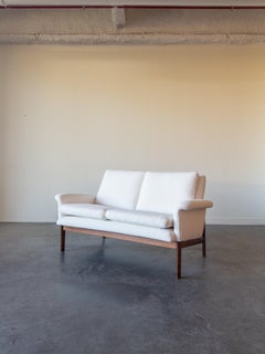 Jupiter sofa model 218 designed by Finn Juhl for France and Son.