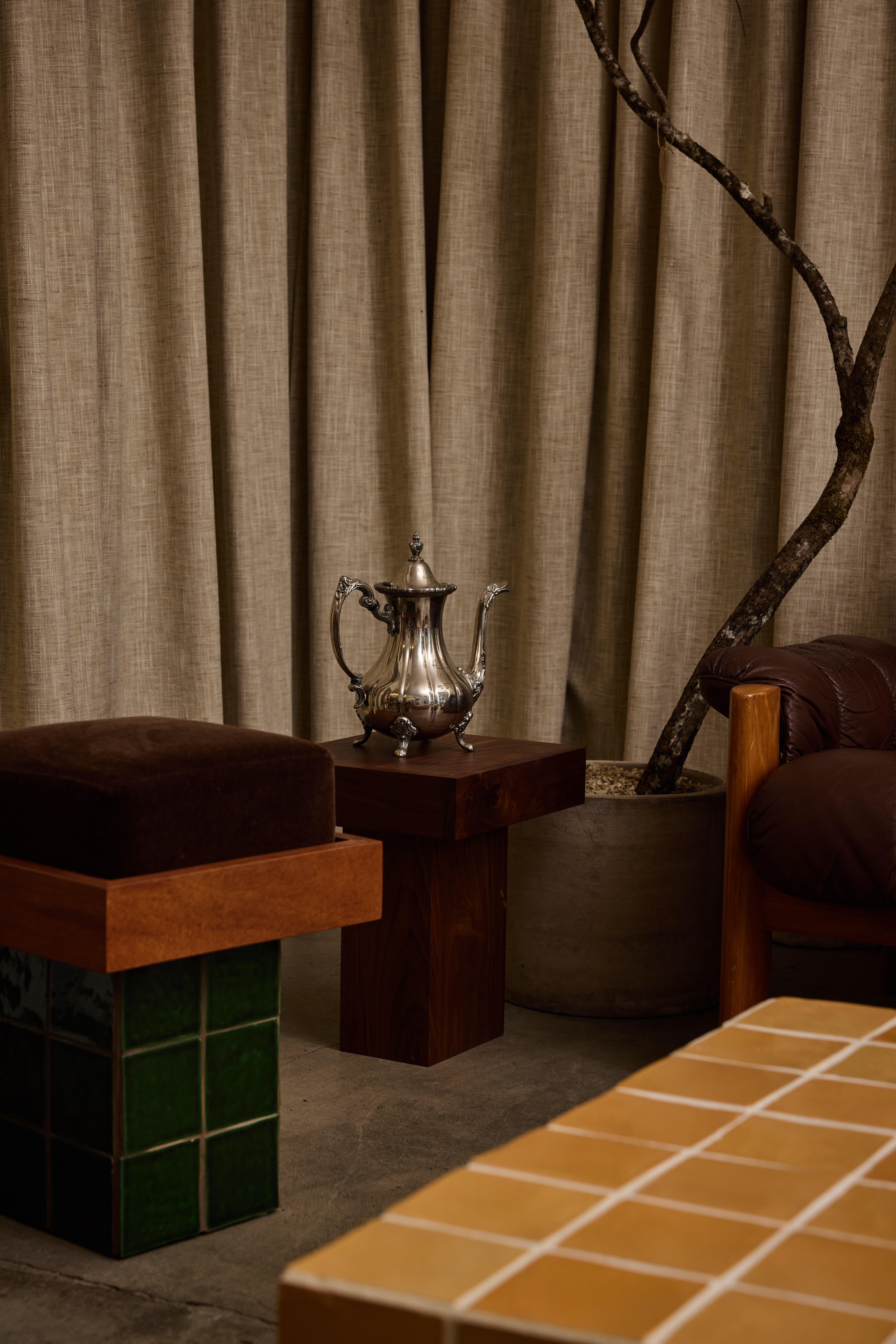 Table basse Jura par Ah Um Design Studio en vente 3