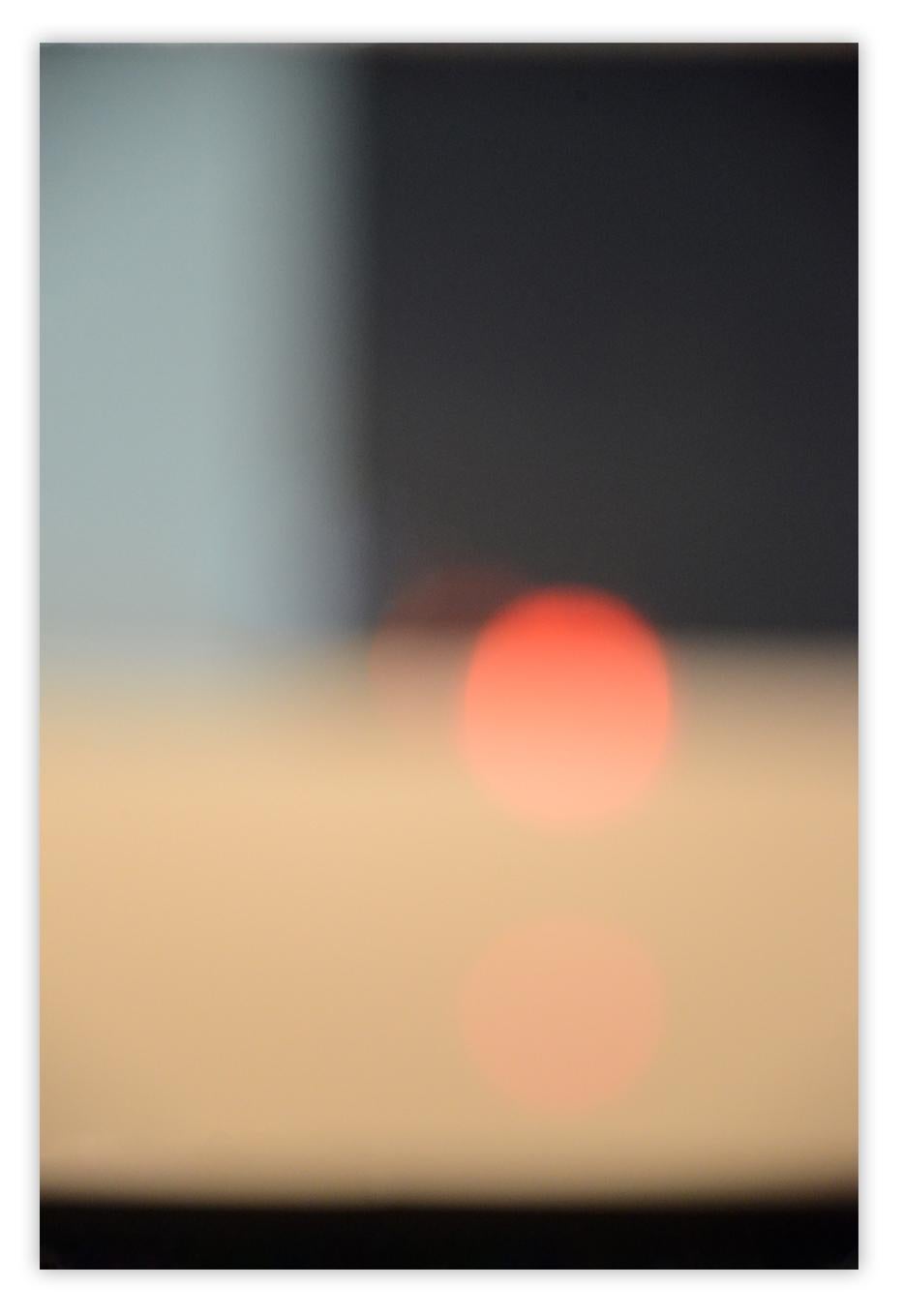Abstract Photograph de Jurek Wajdowicz - Todo era hermoso y (casi) nada dolía (Fotografía abstracta)