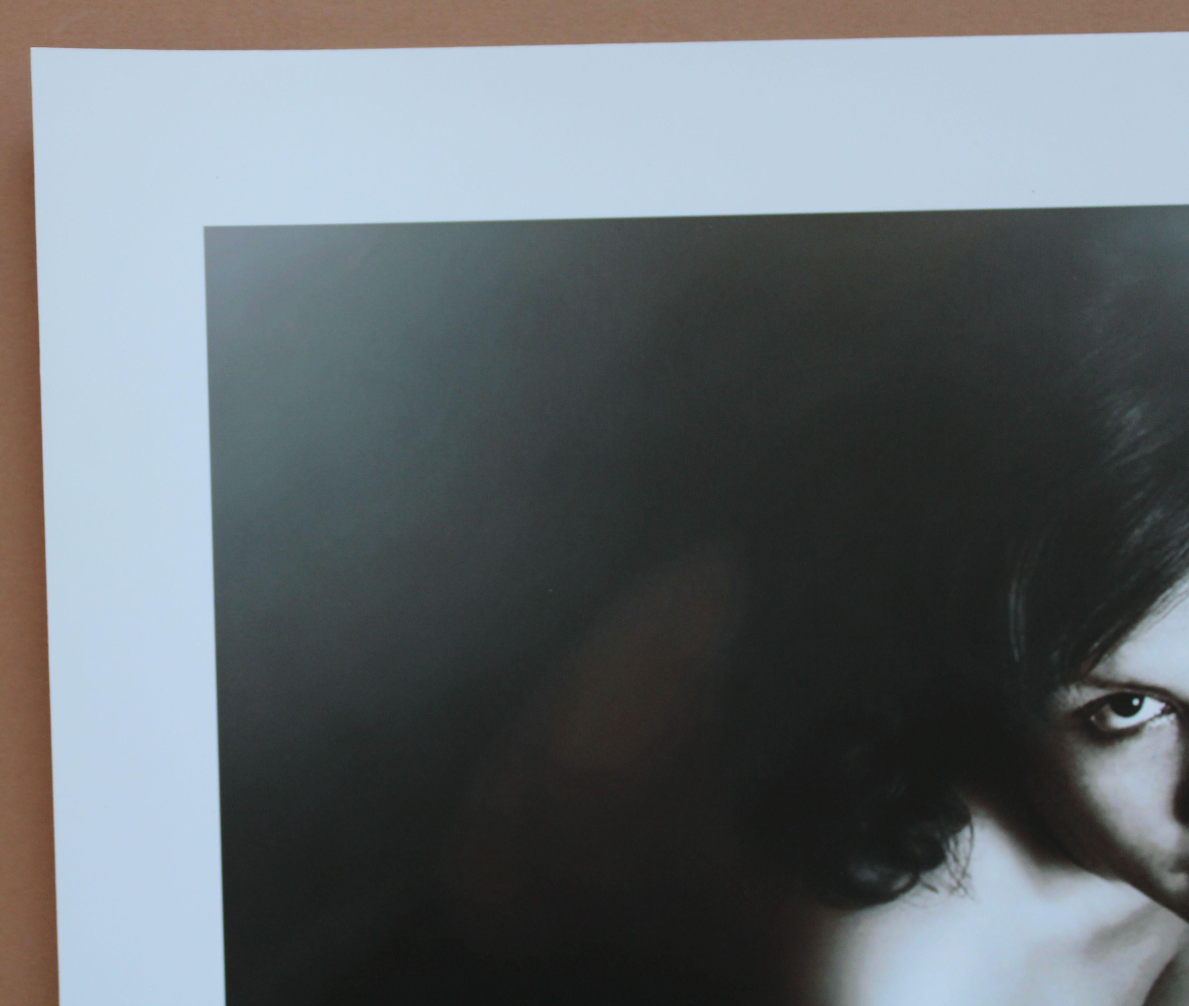 Su mirada. Fotografía, 33x33 cm en venta 2