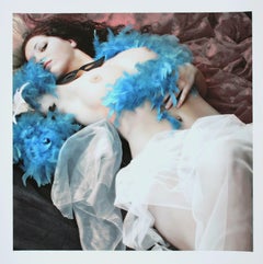 Con una boa azul. Fotografía, 33x33 cm