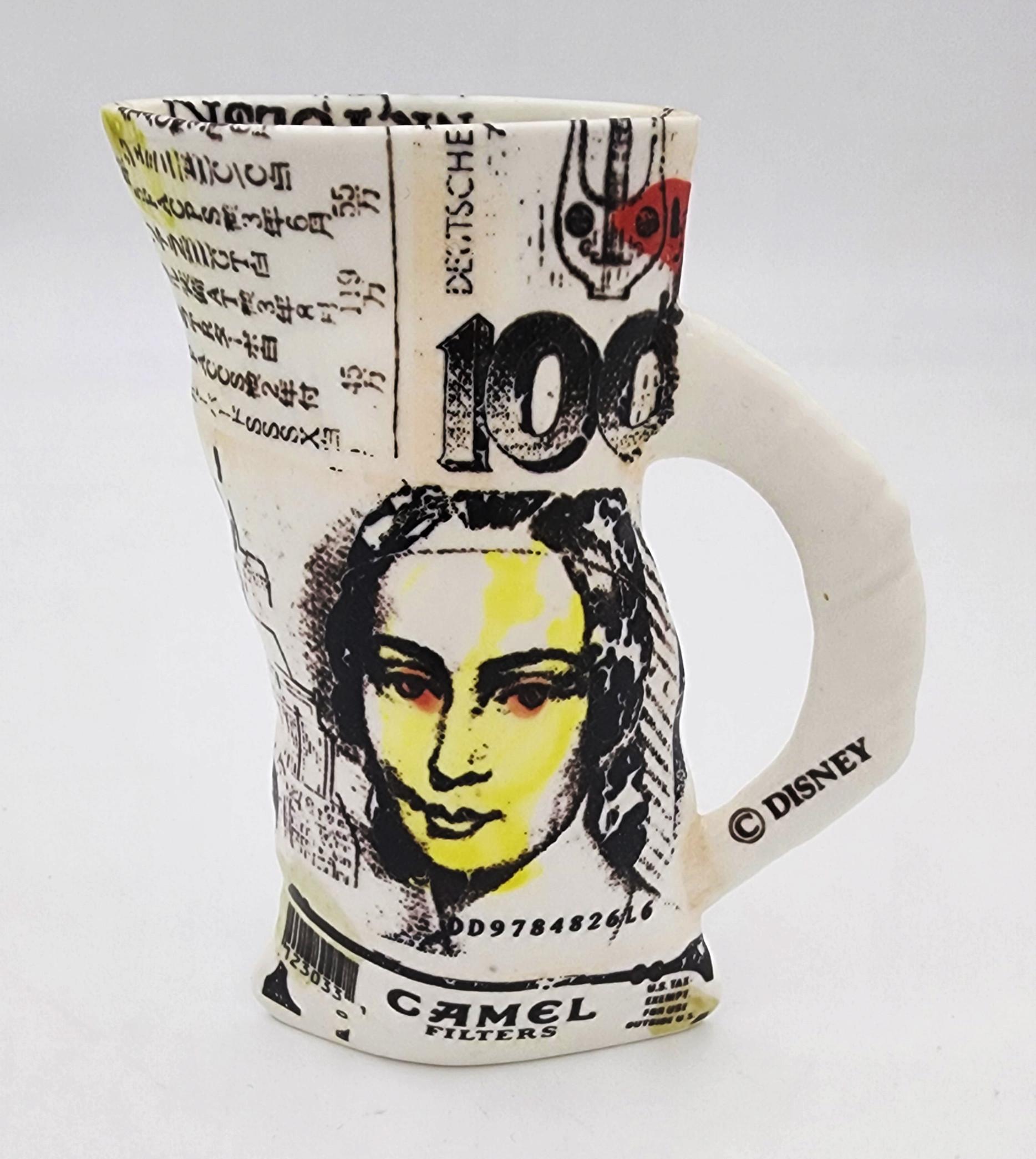 Unknown Artist | In-Style of Juris Bergins
Cup with Handle
Porcelain, Glaze, Image Transfer, Chinapaint
Year: 2000s
Size: 7.5x6.5x3in
Signed
COA provided
Ref.: 24802-1743
*minute chipping on the outside of the top rim

Tags: Porcelain, Glaze, Image