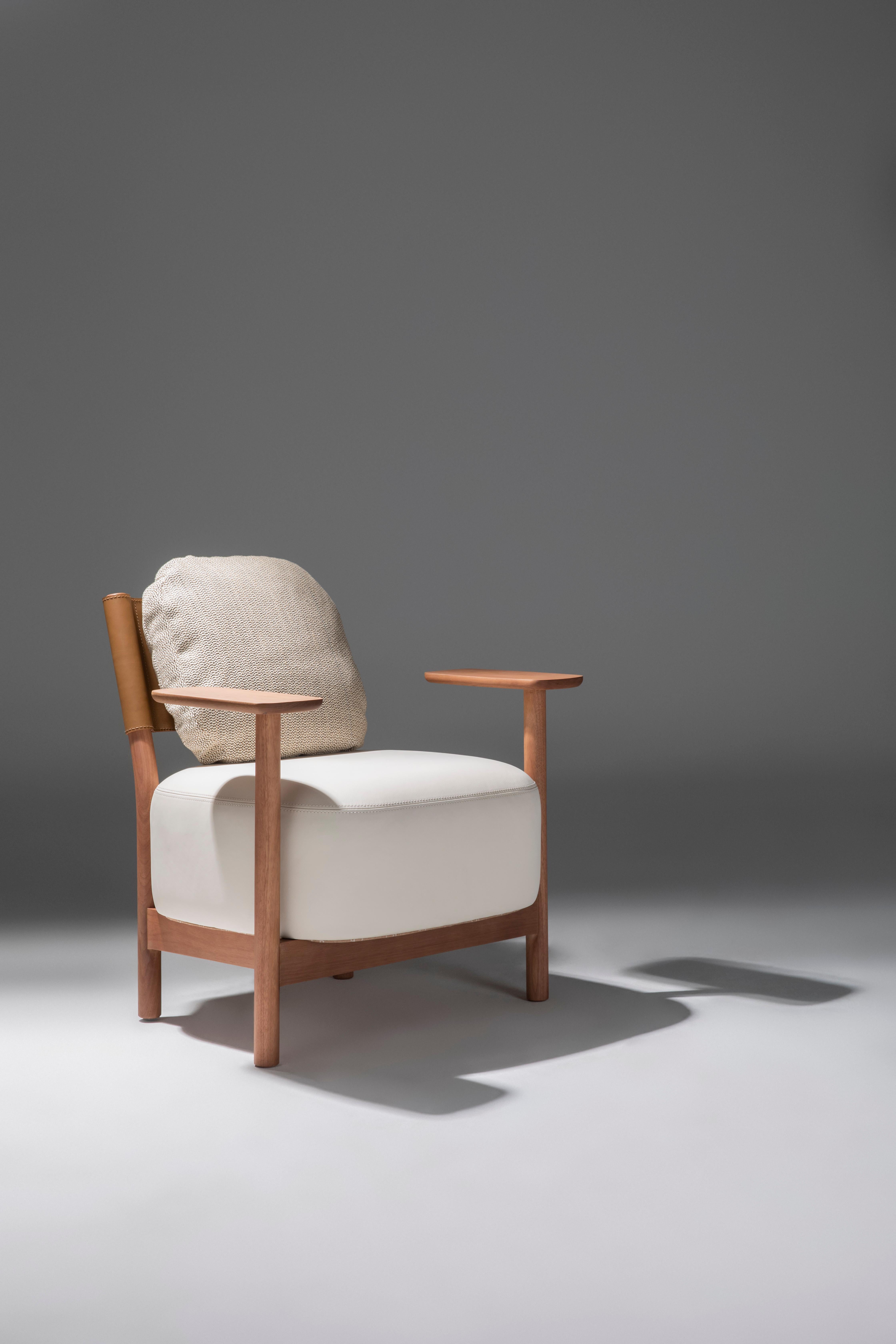 Juriti Armchair by +55design – Contemporary Brazilian Lounge Chair in Wood For Sale 6