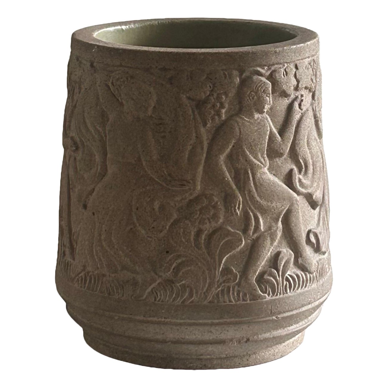 Just Andersen (1884-1943)Vaso in pietra arenaria con figure danzanti, Danimarca, anni 
20 circa in vendita