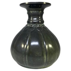 Vase en métal Bulbous Disko Just Andersen des années 1930 D88