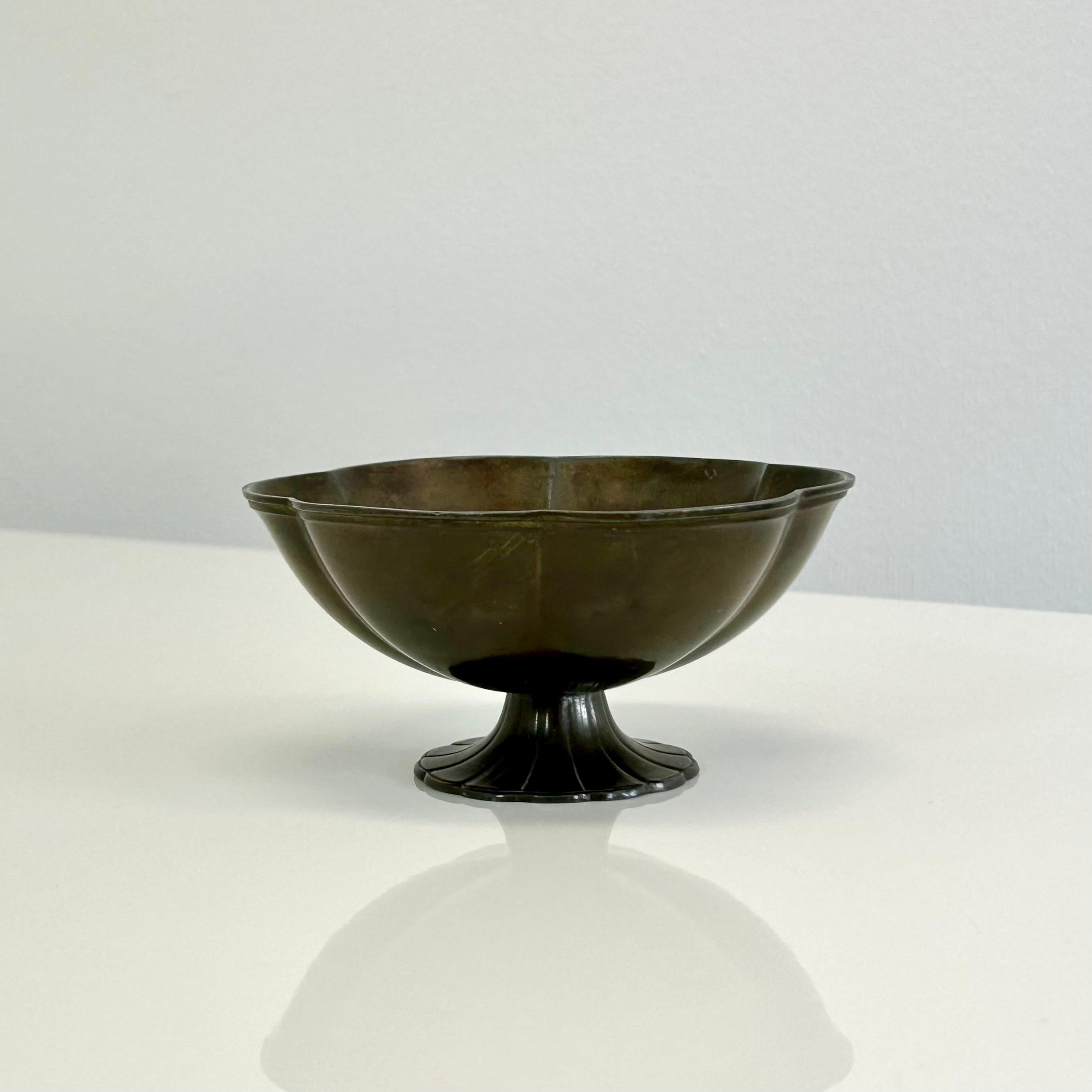 Just Andersen Art Deco bowl, 1920s, Denmark In Good Condition In Værløse, DK