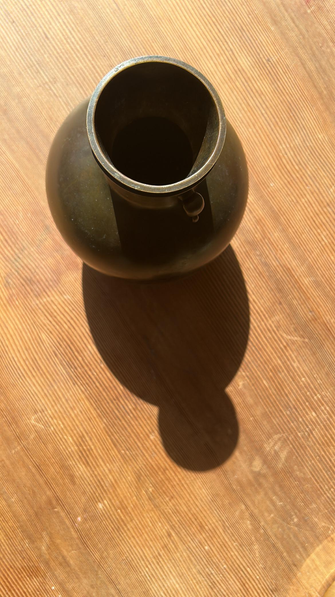 Danois Vase en bronze Art Déco Just Andersen modèle B2368 en vente