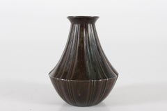 Just Andersen - Vaso decorativo Art Decor in metallo colorato con patina marrone, anni '30