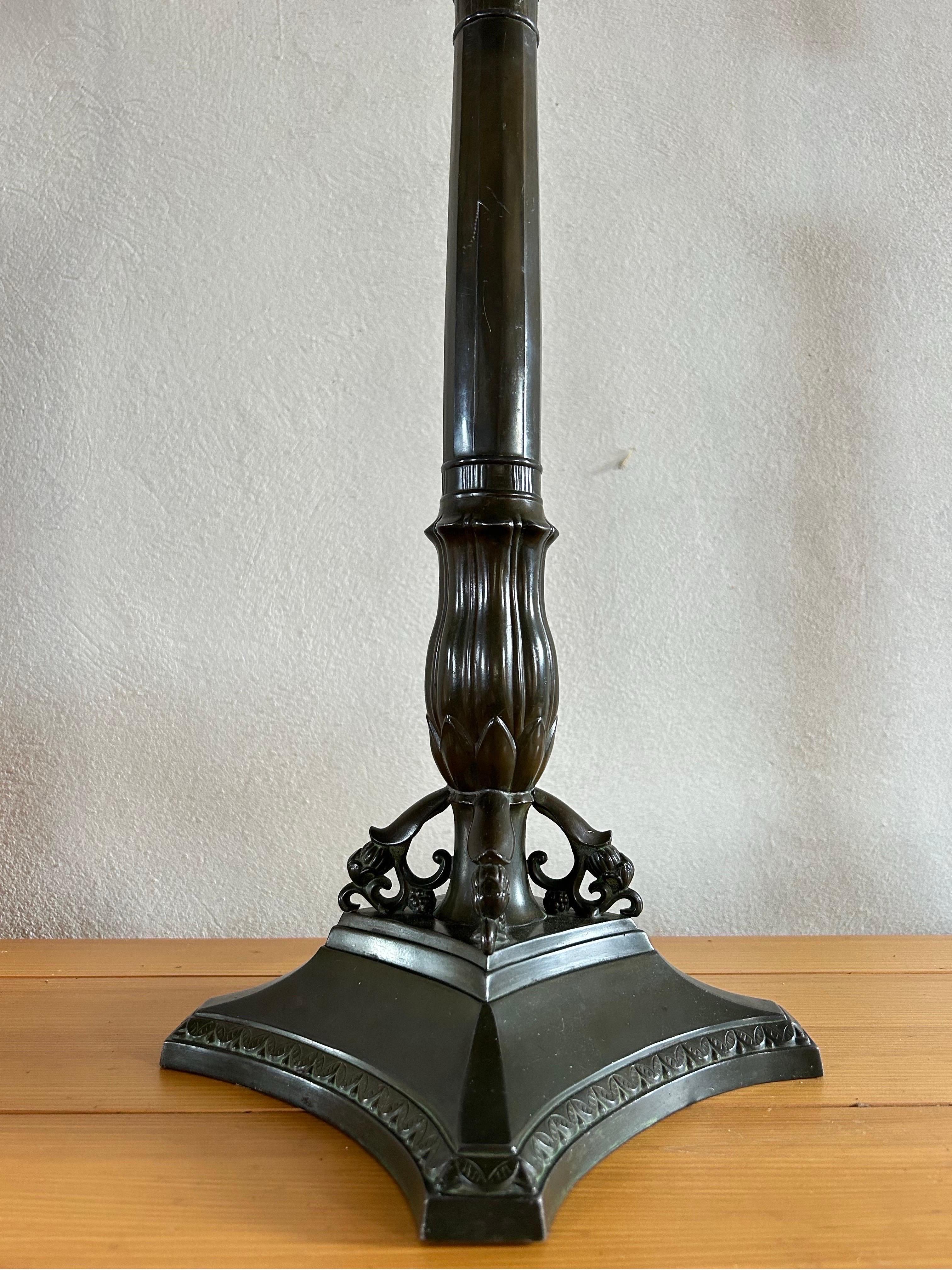 Patiné Just Andersen Art Deco Disko Metal Table Lamp Model D8, Denmark 1920's en vente