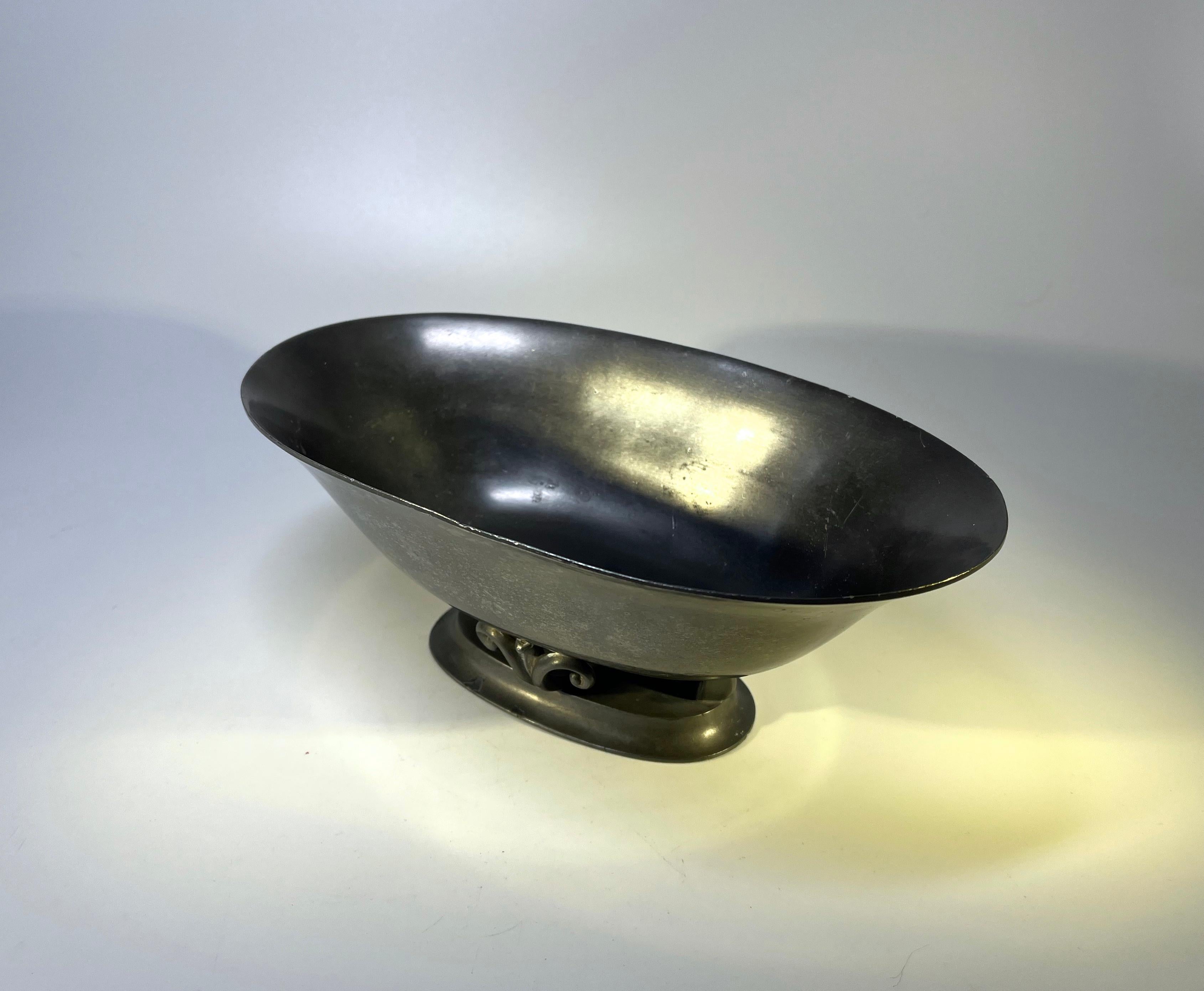 Just Andersen, Art Deco Pewter Filigree Footed Oval Compote Dish #1007 For Sale 4