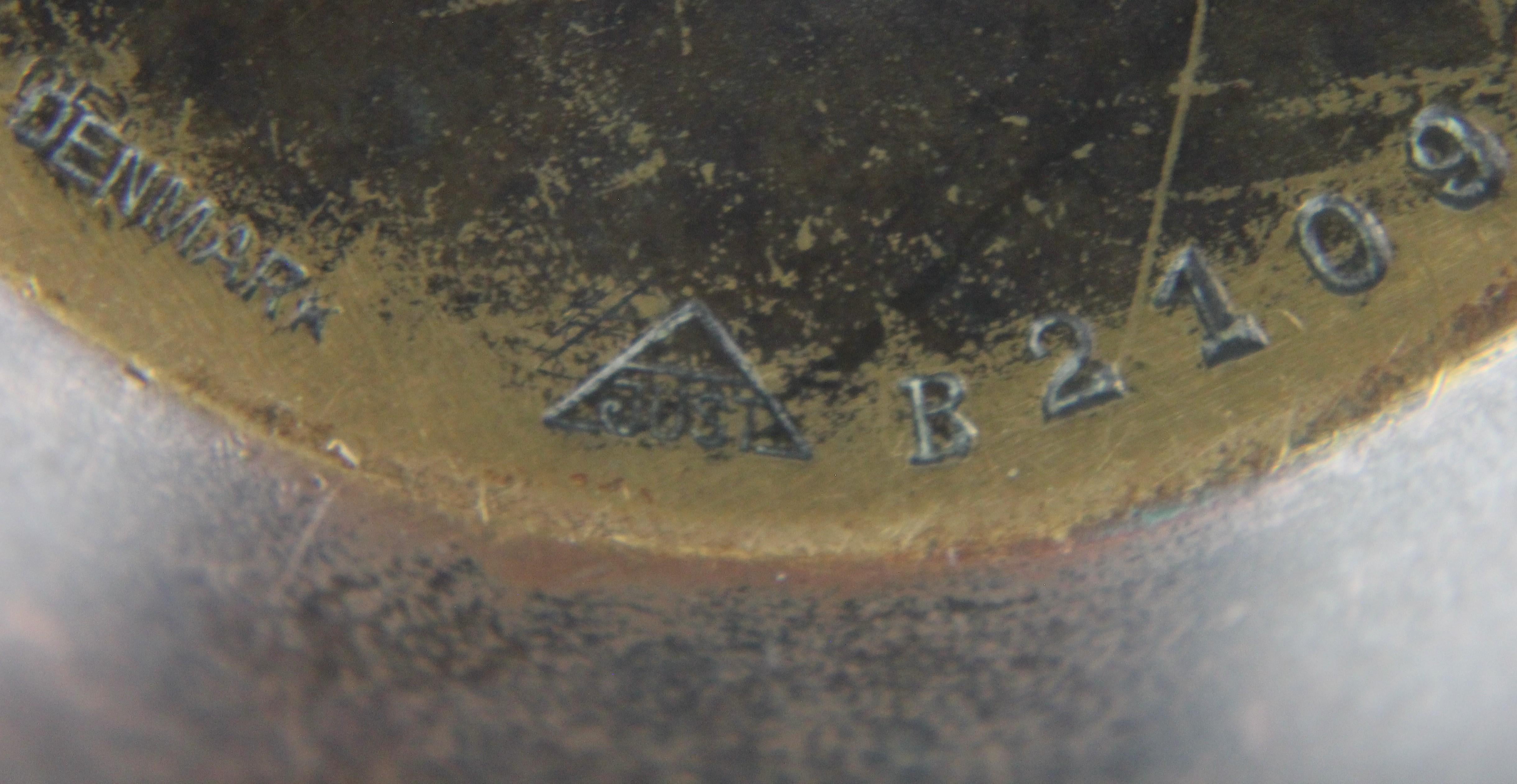 Vaso in bronzo Just Andersen, Danimarca 1930. in vendita 3