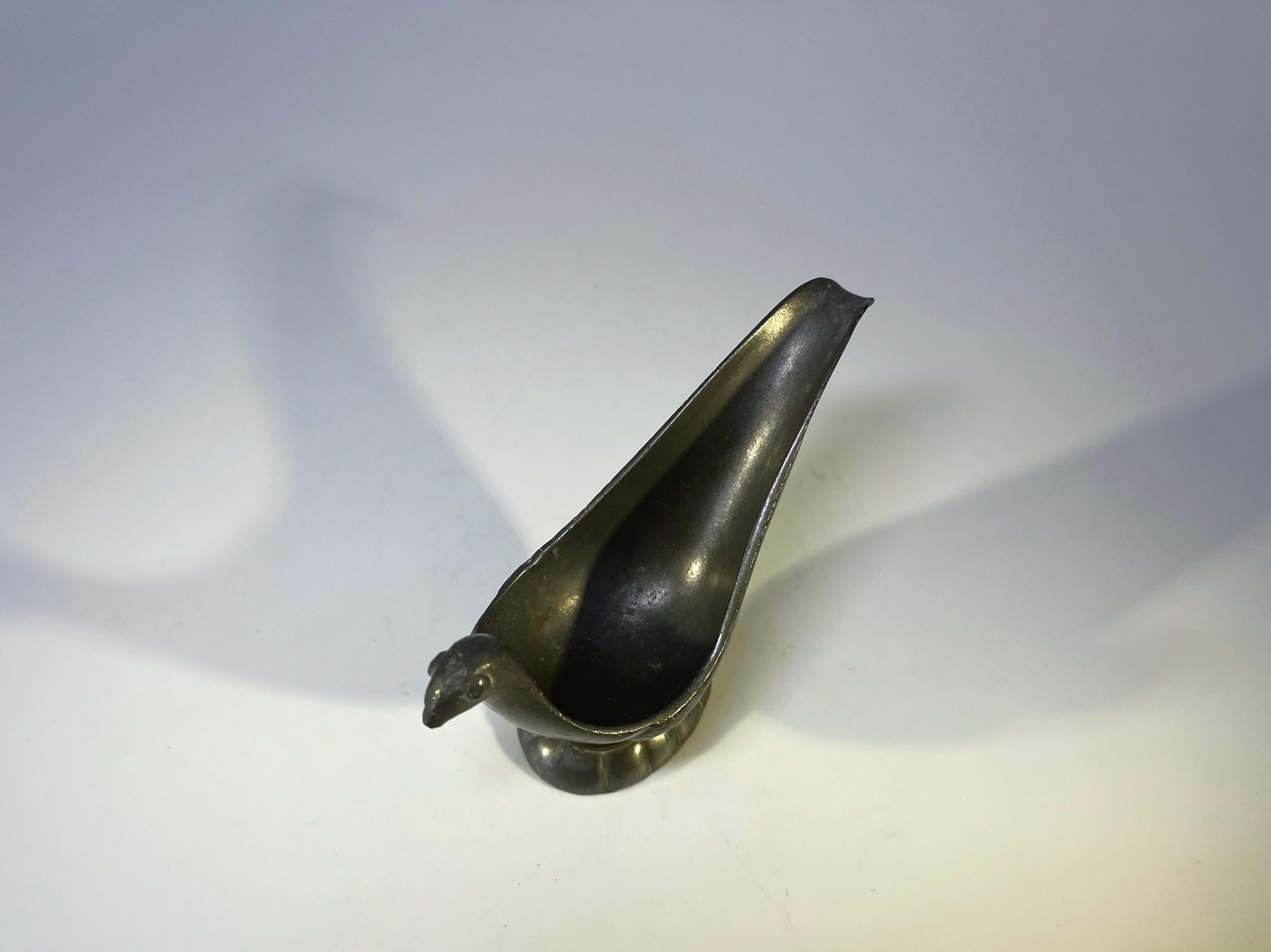 Just Andersen, Denmark 1930s Art Deco Pewter Stylised Bird Pipe Holder In Good Condition For Sale In Rothley, Leicestershire