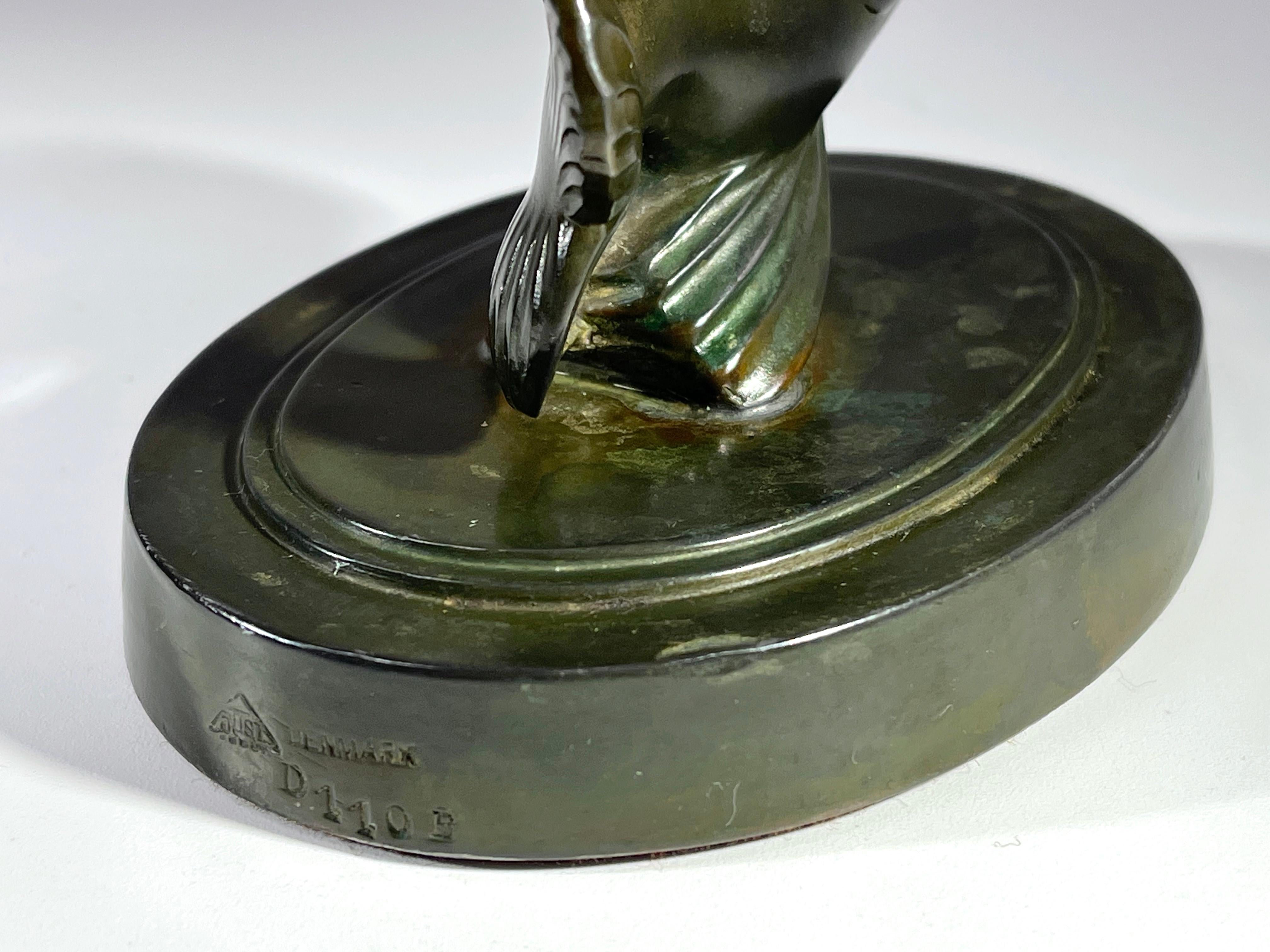 Just Andersen, Dänemark, Disko, stilisierter Fantail-Fisch 1920er Jahre  Art Deco Briefbeschwerer im Angebot 2