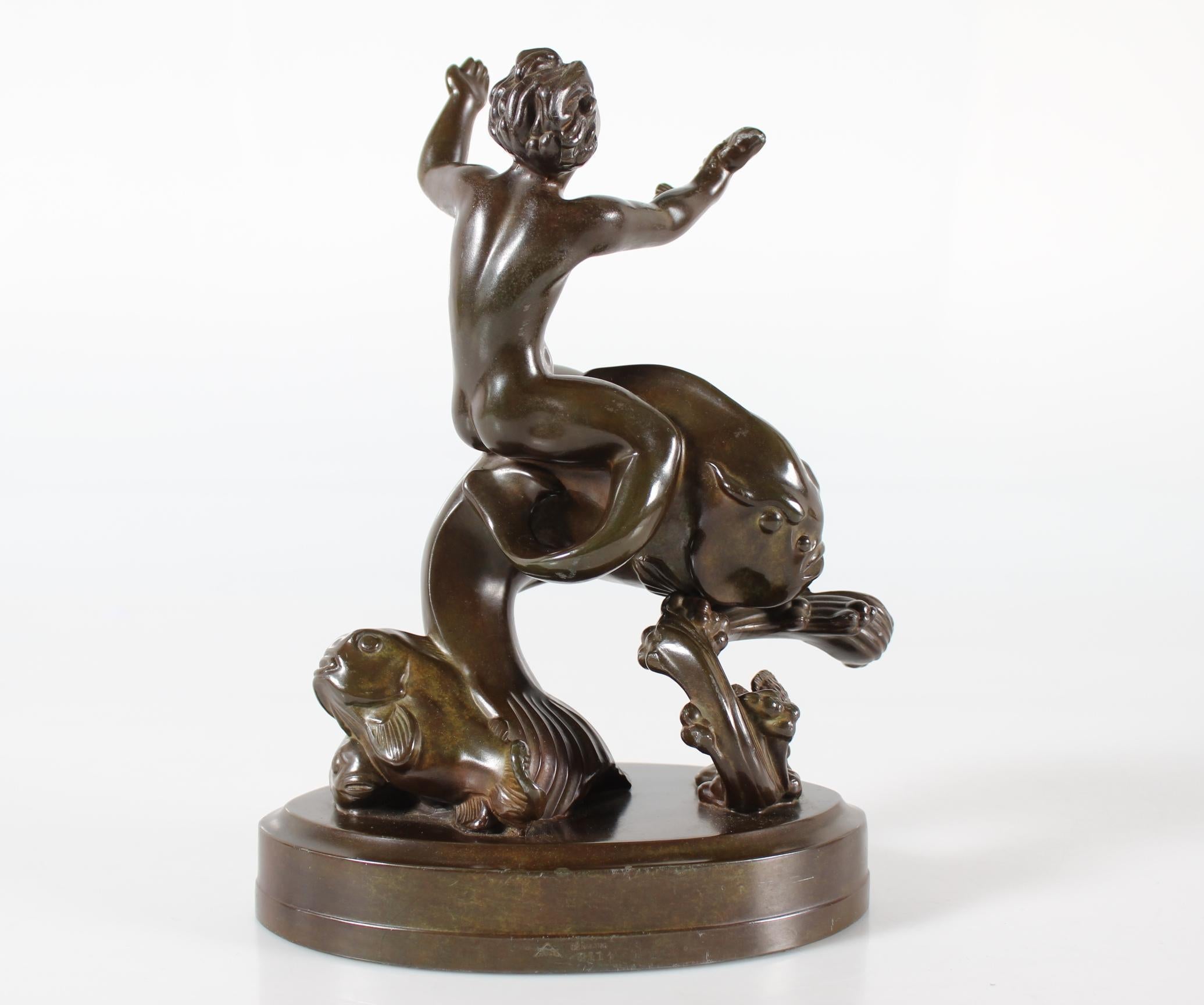 Metà XX secolo Just Andersen, statuetta di ragazzo su un grande pesce in metallo trasparente, Danimarca anni '40 in vendita