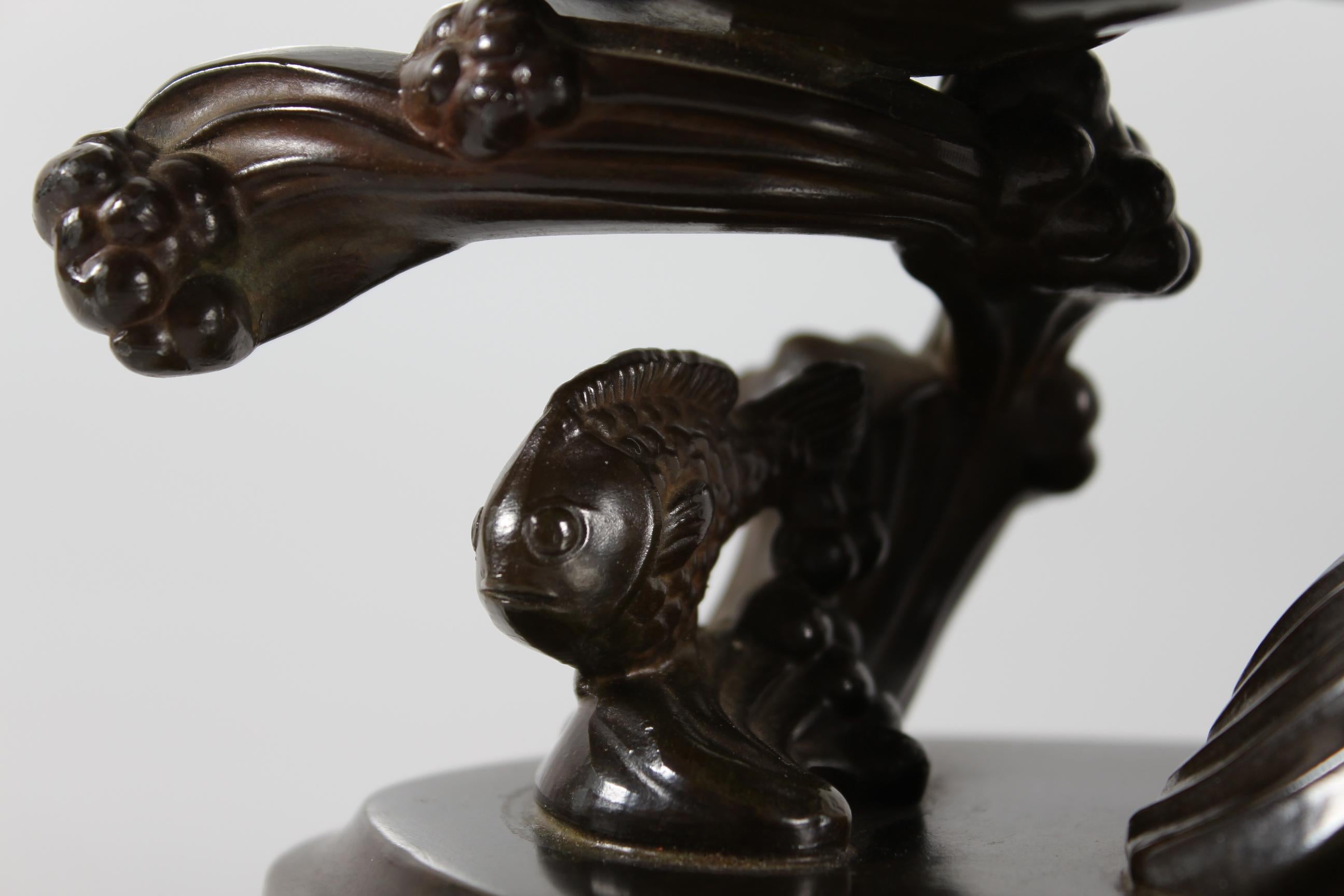 Just Andersen, statuetta di ragazzo su un grande pesce in metallo trasparente, Danimarca anni '40 in vendita 2