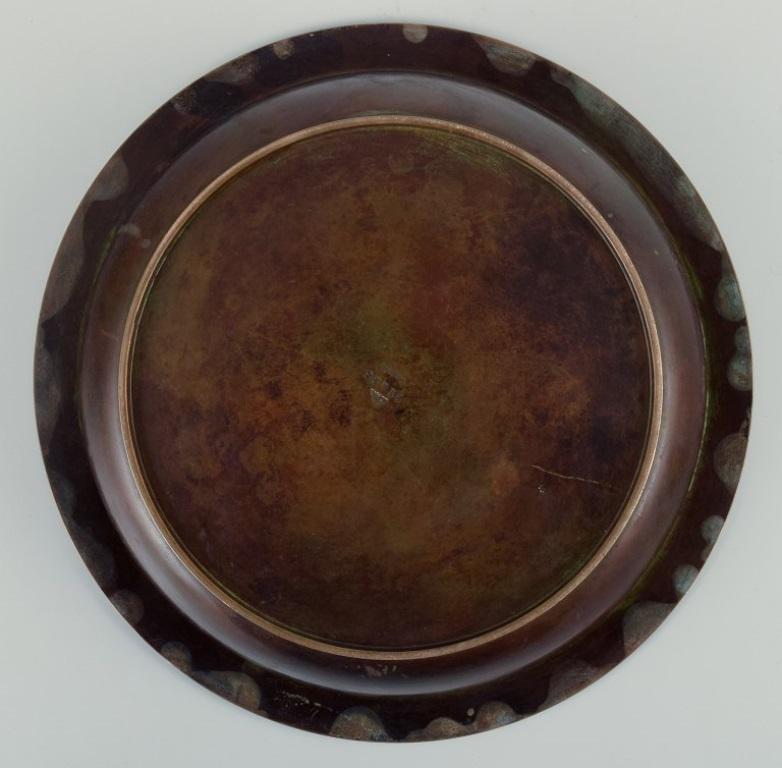 Bronze Just Andersen, grand bol en bronze. Art déco. Motif de femme et enfant nus en vente