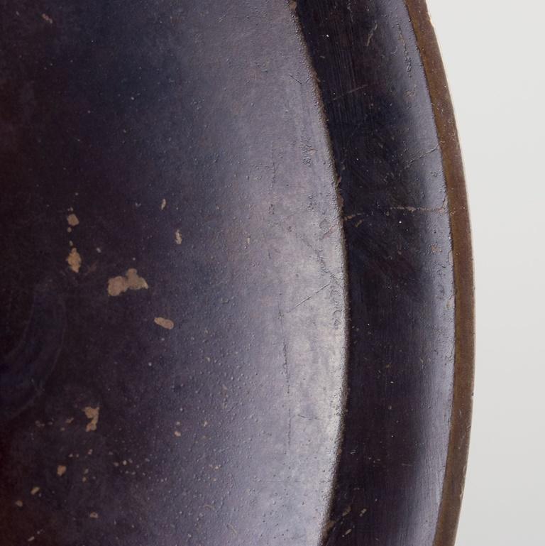 Just Andersen. Large circular Art Deco bowl in patinated bronze. 1930s In Excellent Condition For Sale In Copenhagen, DK