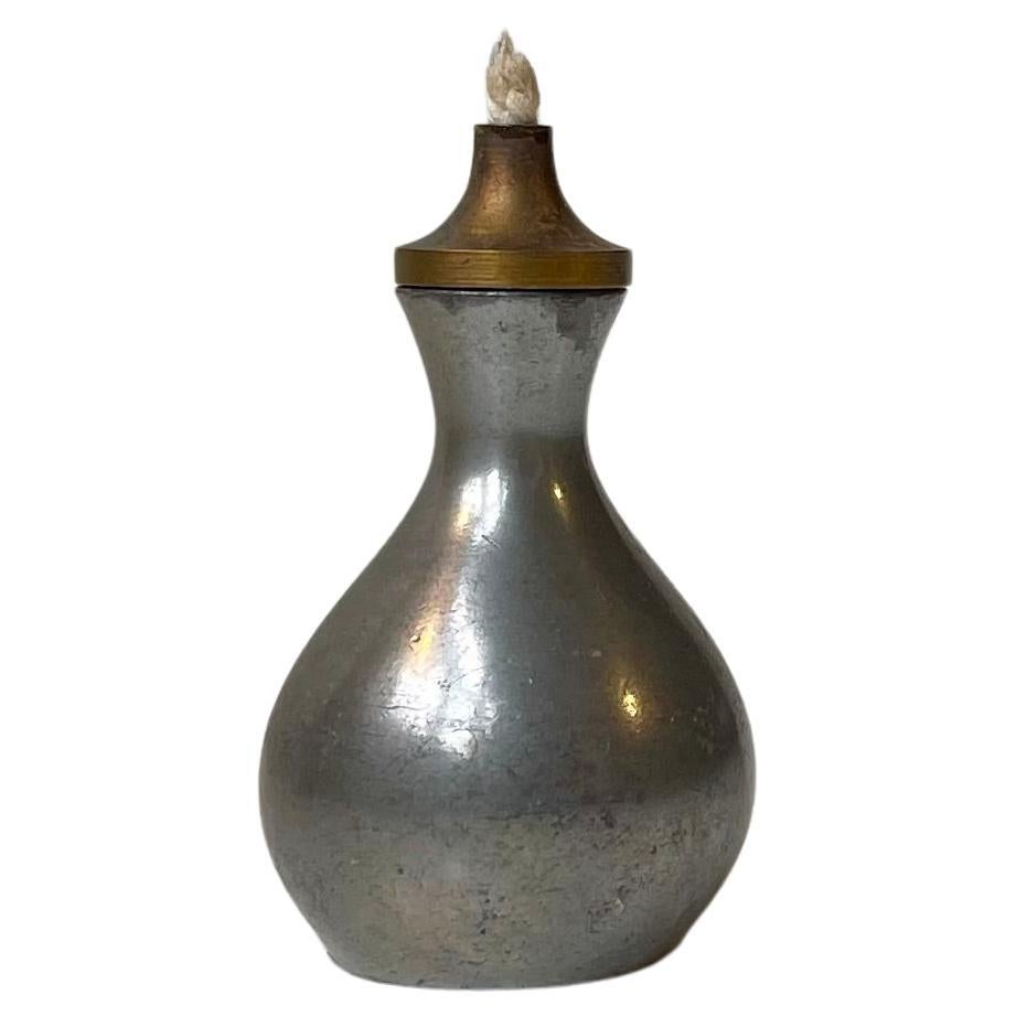 Just Andersen Miniature Öllampe aus Zinn und Messing, 1930er Jahre im Angebot