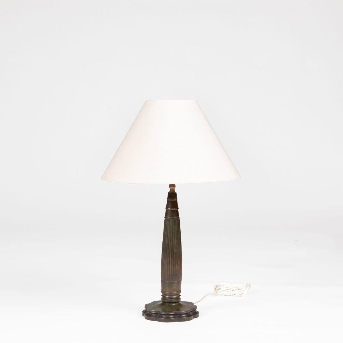 Just Andersen - Pareja De Lámparas De Mesa Art Decó De Metal Modelo 1857 en venta 4