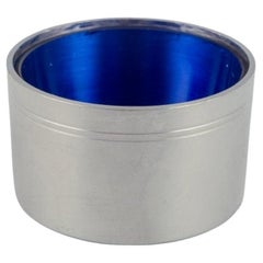 Solo Andersen. Salina in peltro. Inserto in vetro blu. Circa 1940