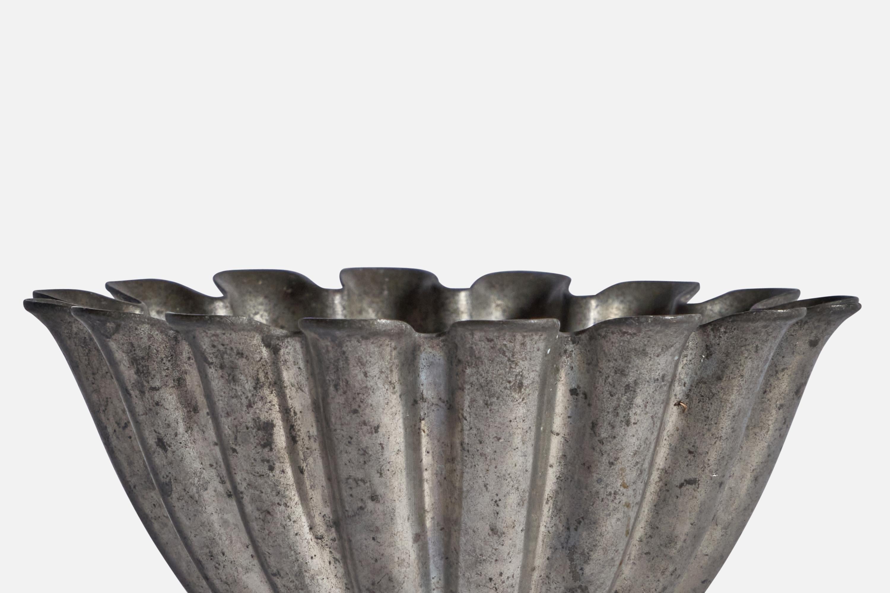 Mid-20th Century Just Andersen, Small Bowl, Pewter, Denmark, 1930s For Sale
