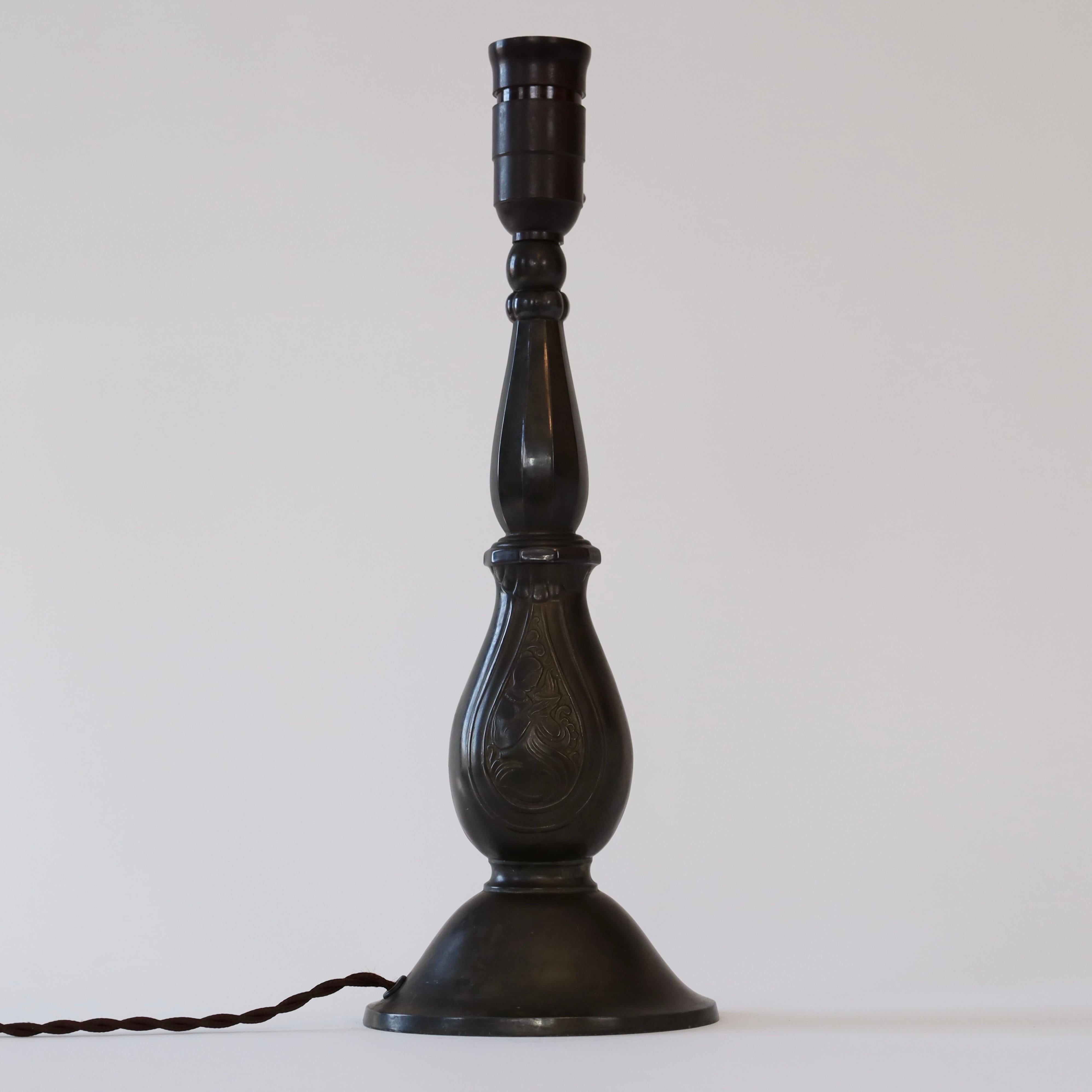 Métal Lampe de table Just Andersen, années 1920, Danemark en vente