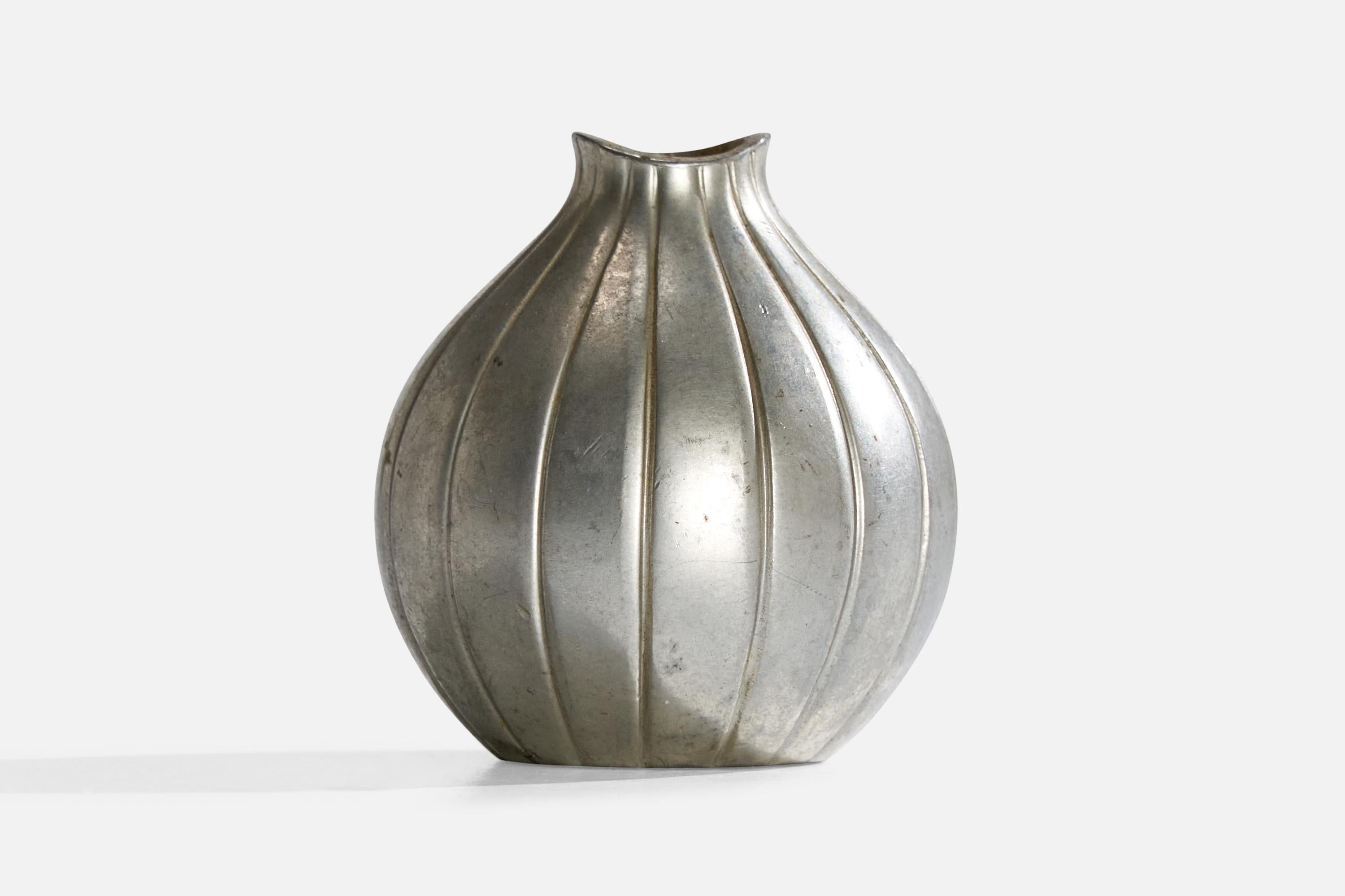 Just Andersen, Vaso, Peltro, Danimarca, anni '30 In condizioni buone in vendita a High Point, NC