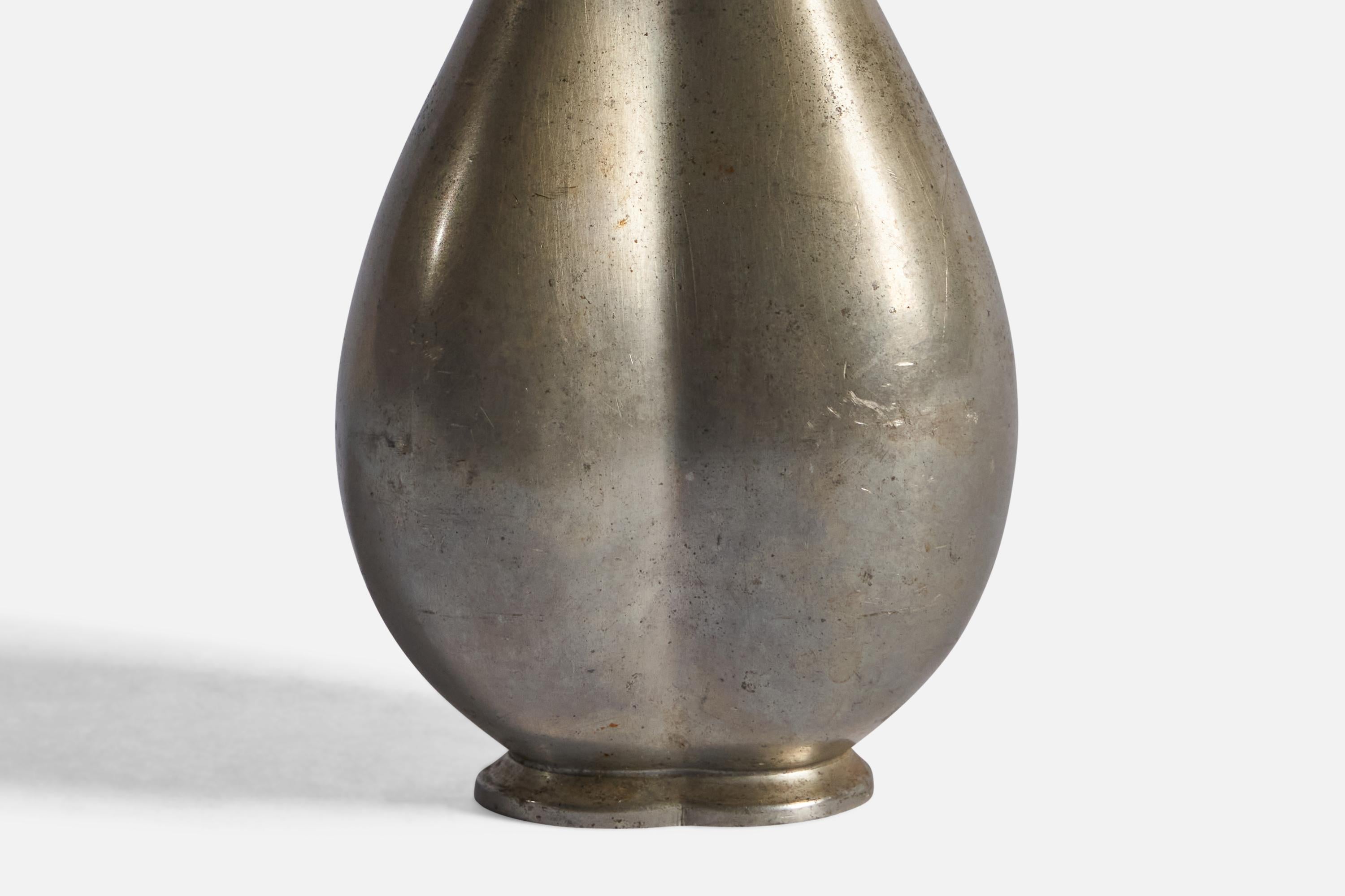 Just Andersen, Vase, Pewter, Denmark, 1930s In Good Condition For Sale In High Point, NC