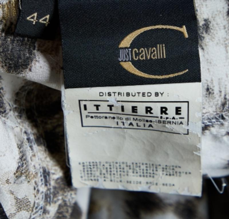 Just Cavalli Camisa Fil Coupe Beige Estampada Animales M en Bueno estado para la venta en Dubai, Al Qouz 2
