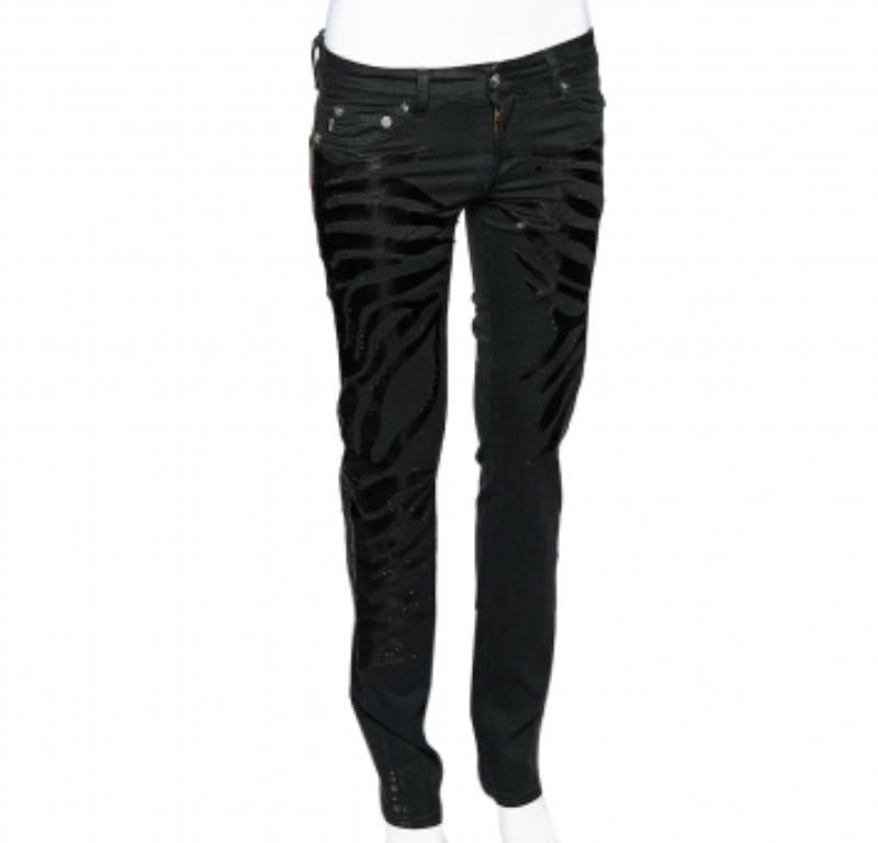 Just Cavalli Jean slim en denim noir orné de cristaux M 2