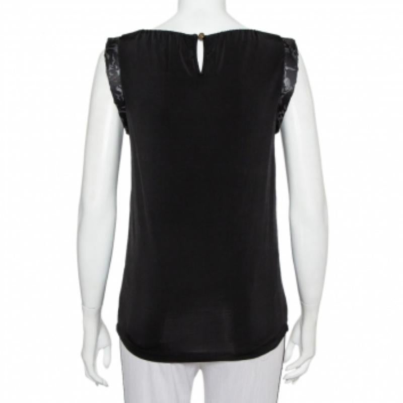 Just Cavalli Black Printed Jersey Puffed Armhole Detail T-Shirt S In Good Condition For Sale In Dubai, Al Qouz 2