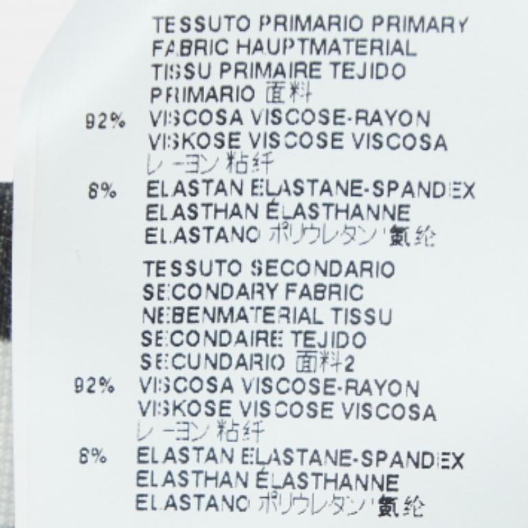 Ergänzen Sie Ihre Freizeitgarderobe mit dieser Leggings. Dieses Paar hat eine hervorragende Silhouette und Passform und lässt Sie definitiv schick aussehen.