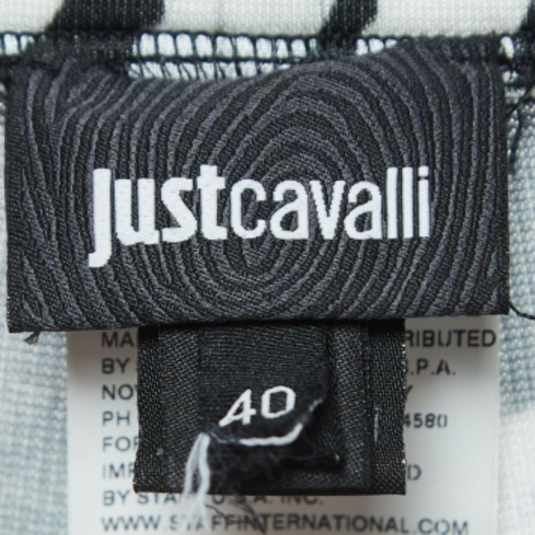 Just Cavalli Schwarz/Weiß Bedruckte Jersey-Leggings S im Zustand „Gut“ im Angebot in Dubai, Al Qouz 2