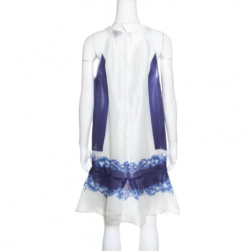 Just Cavalli Blue and White Majolica Print Sheer Silk Sleeveless Peplum Dress M (Violett)